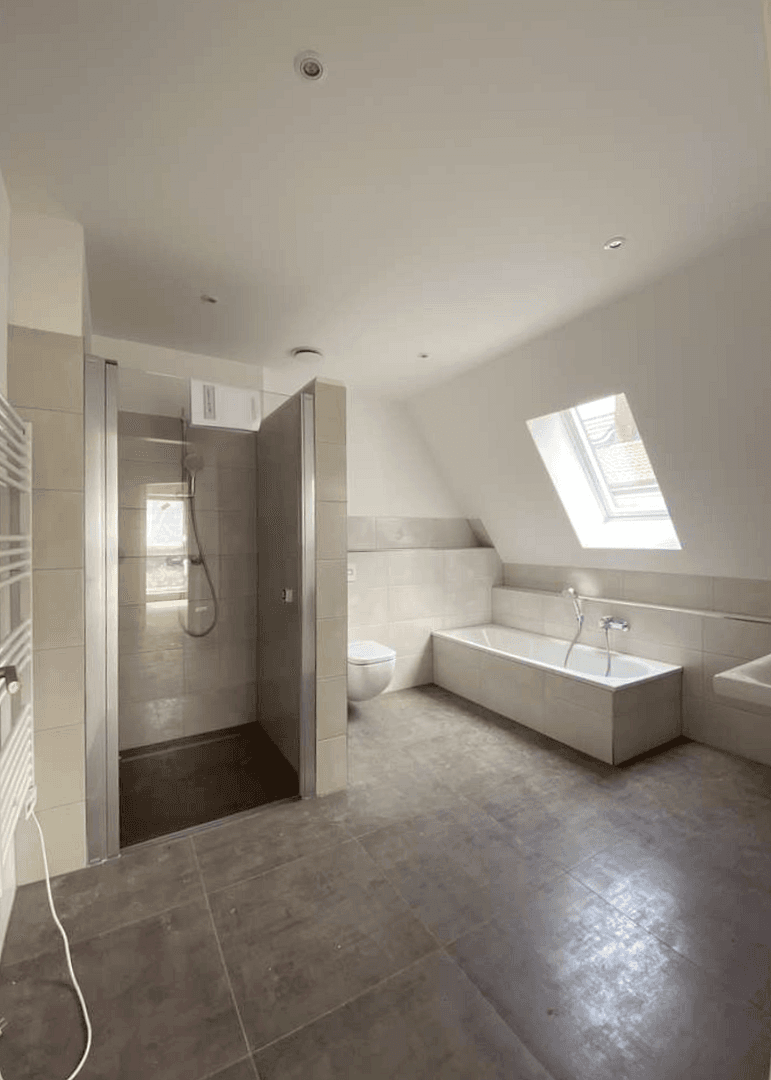 Predaj domu 137 m², pozemek 225 m², Meiendorfer Mühlenweg 122a, Hamburg, Hamburg Predaj domu 137 m², pozemek 225 m², Meiendorfer Mühlenweg 122a, Hamburg, Hamburg