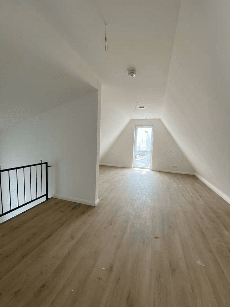 Predaj domu 137 m², pozemek 225 m², Meiendorfer Mühlenweg 122a, Hamburg, Hamburg Predaj domu 137 m², pozemek 225 m², Meiendorfer Mühlenweg 122a, Hamburg, Hamburg