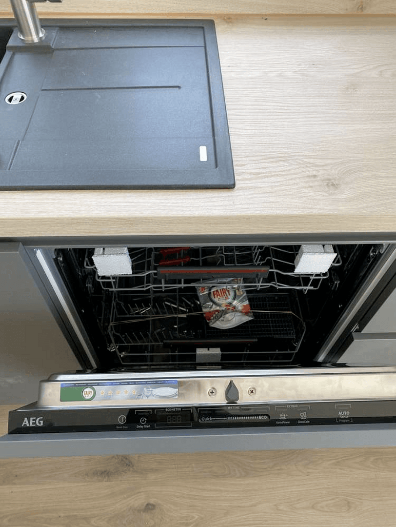 Predaj domu 137 m², pozemek 225 m², Meiendorfer Mühlenweg 122a, Hamburg, Hamburg Predaj domu 137 m², pozemek 225 m², Meiendorfer Mühlenweg 122a, Hamburg, Hamburg