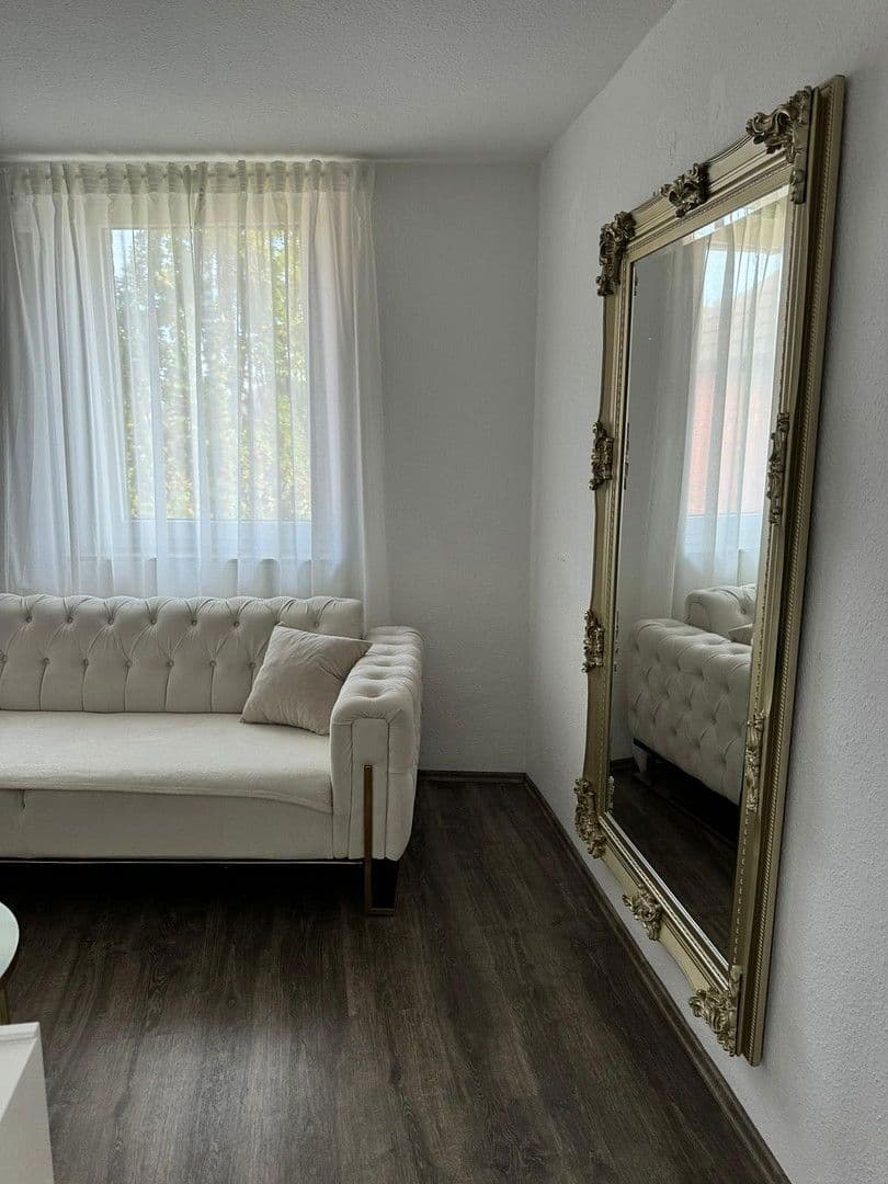 Prenájom bytu 3-izbový 77 m², Postweg 29, Oberhausen, Severné Porýnie - Westfálsko Prenájom bytu 3-izbový 77 m², Postweg 29, Oberhausen, Severné Porýnie - Westfálsko