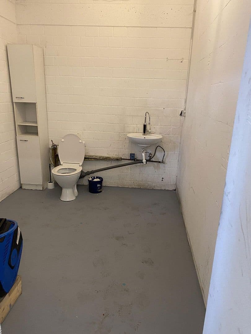 Prenájom nebytového priestoru 120 m², Margarete-von-Wrangell-Straße 17, Hanau, Hesensko Prenájom nebytového priestoru 120 m², Margarete-von-Wrangell-Straße 17, Hanau, Hesensko