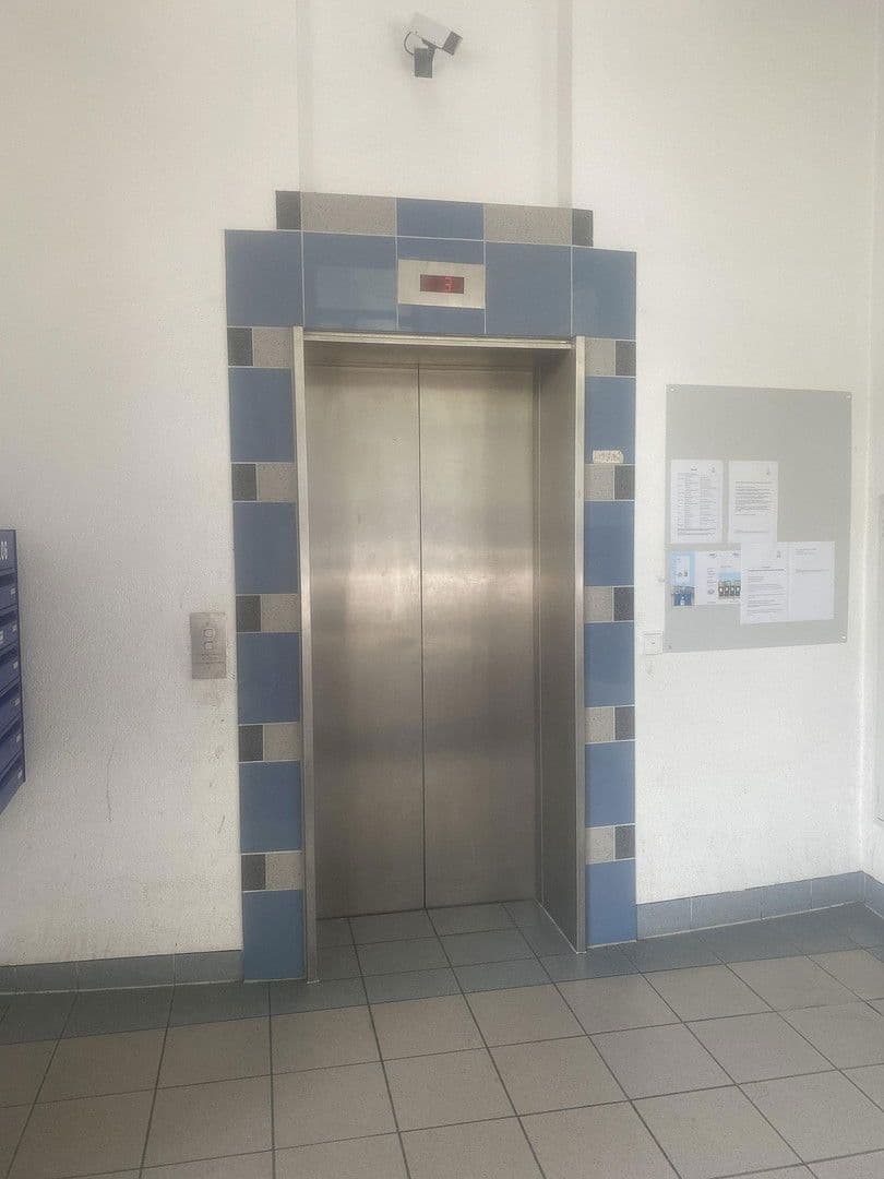 Prenájom bytu 2-izbový 54 m², Pfarrer-Perabo-Platz 6, Frankfurt, Hesensko Prenájom bytu 2-izbový 54 m², Pfarrer-Perabo-Platz 6, Frankfurt, Hesensko