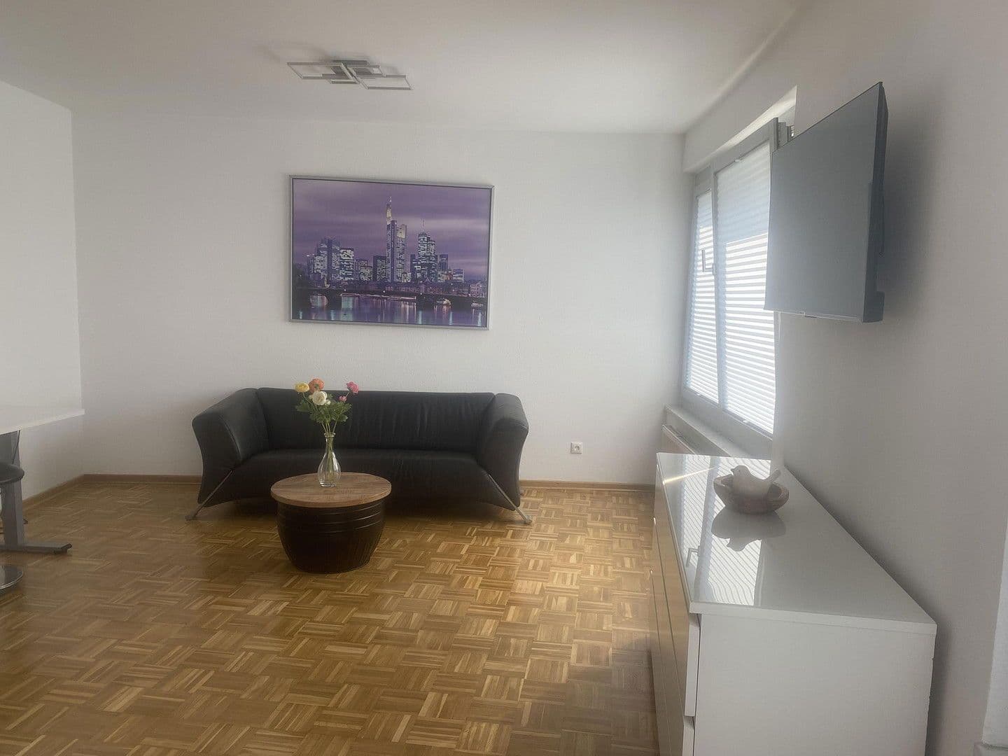 Prenájom bytu 2-izbový 54 m², Pfarrer-Perabo-Platz 6, Frankfurt, Hesensko Prenájom bytu 2-izbový 54 m², Pfarrer-Perabo-Platz 6, Frankfurt, Hesensko