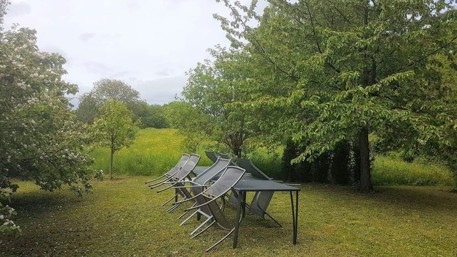 Prenájom domu 259 m², pozemek 1.800 m², Wimsheim, Bádensko-Wurttembersko Prenájom domu 259 m², pozemek 1.800 m², Wimsheim, Bádensko-Wurttembersko