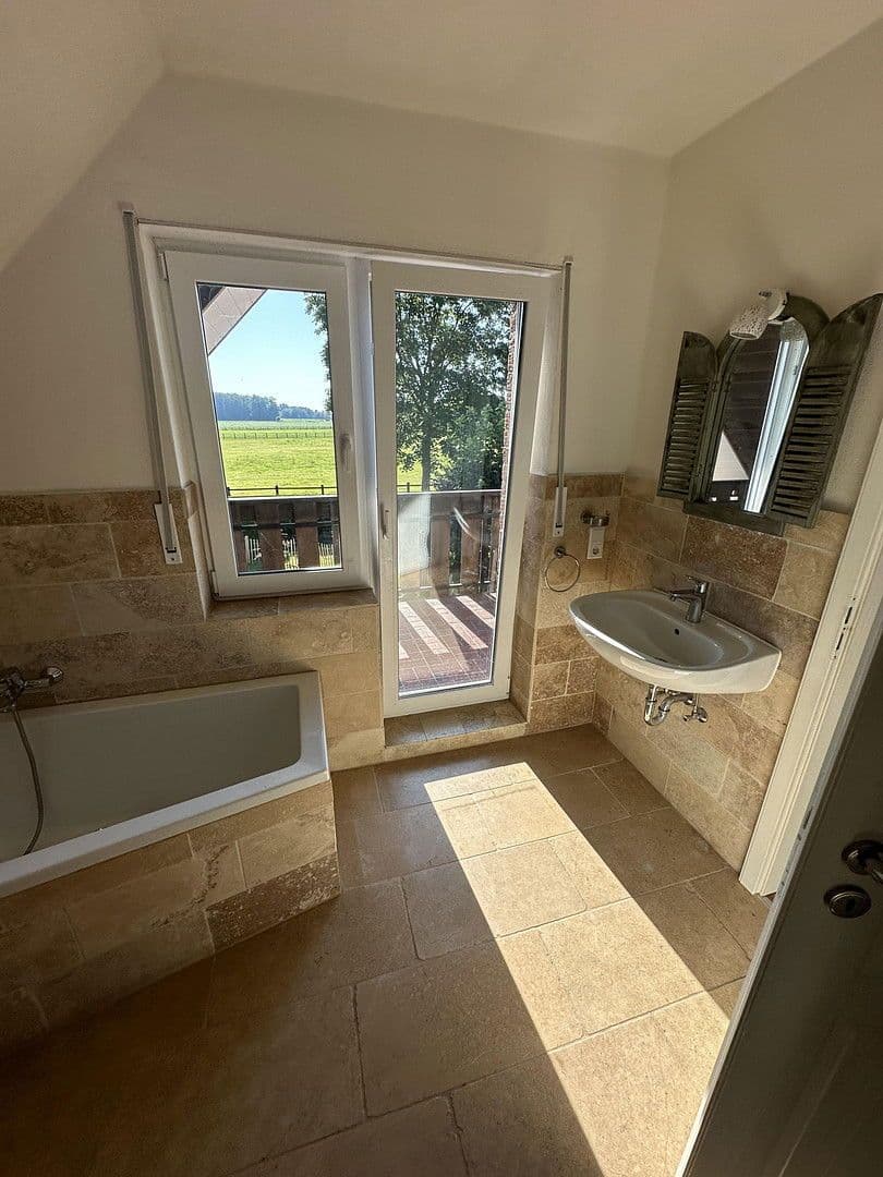 Prenájom bytu 6-izbový 150 m², Fürstengrund 18, Nordwalde, Severné Porýnie - Westfálsko Prenájom bytu 6-izbový 150 m², Fürstengrund 18, Nordwalde, Severné Porýnie - Westfálsko