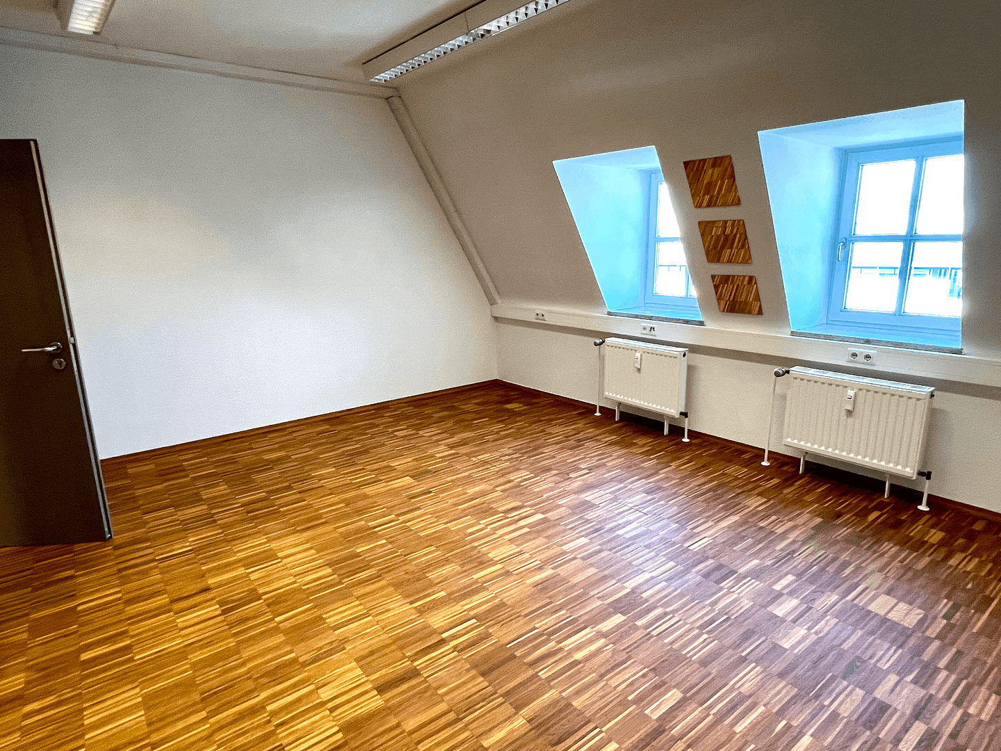 Prenájom kancelárie 260 m², Maximilianstrasse 66, Bayreuth, Bavorsko Prenájom kancelárie 260 m², Maximilianstrasse 66, Bayreuth, Bavorsko