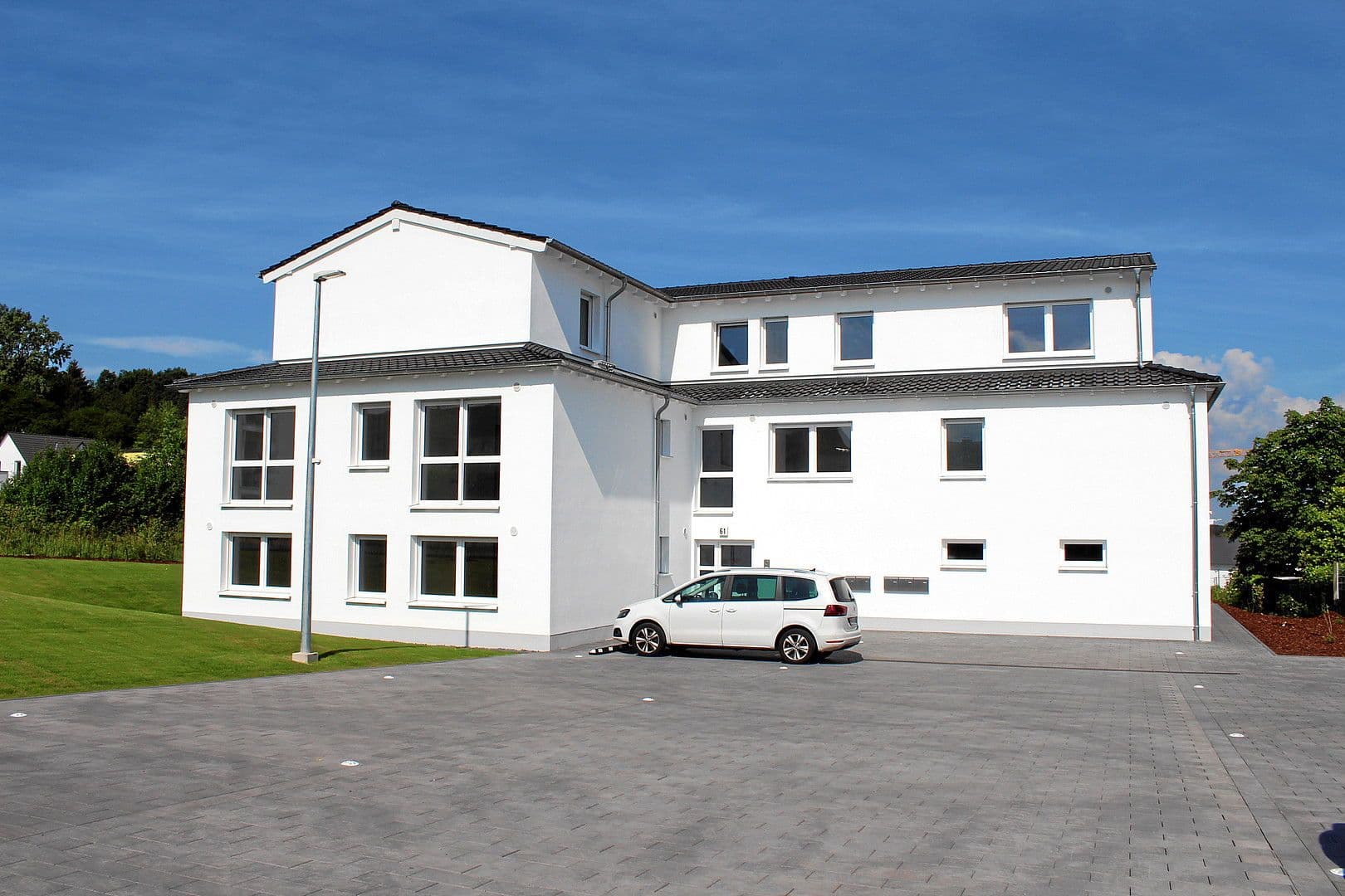 Prenájom bytu 3-izbový 94 m², Domblick 61, Königswinter, Severné Porýnie - Westfálsko Prenájom bytu 3-izbový 94 m², Domblick 61, Königswinter, Severné Porýnie - Westfálsko