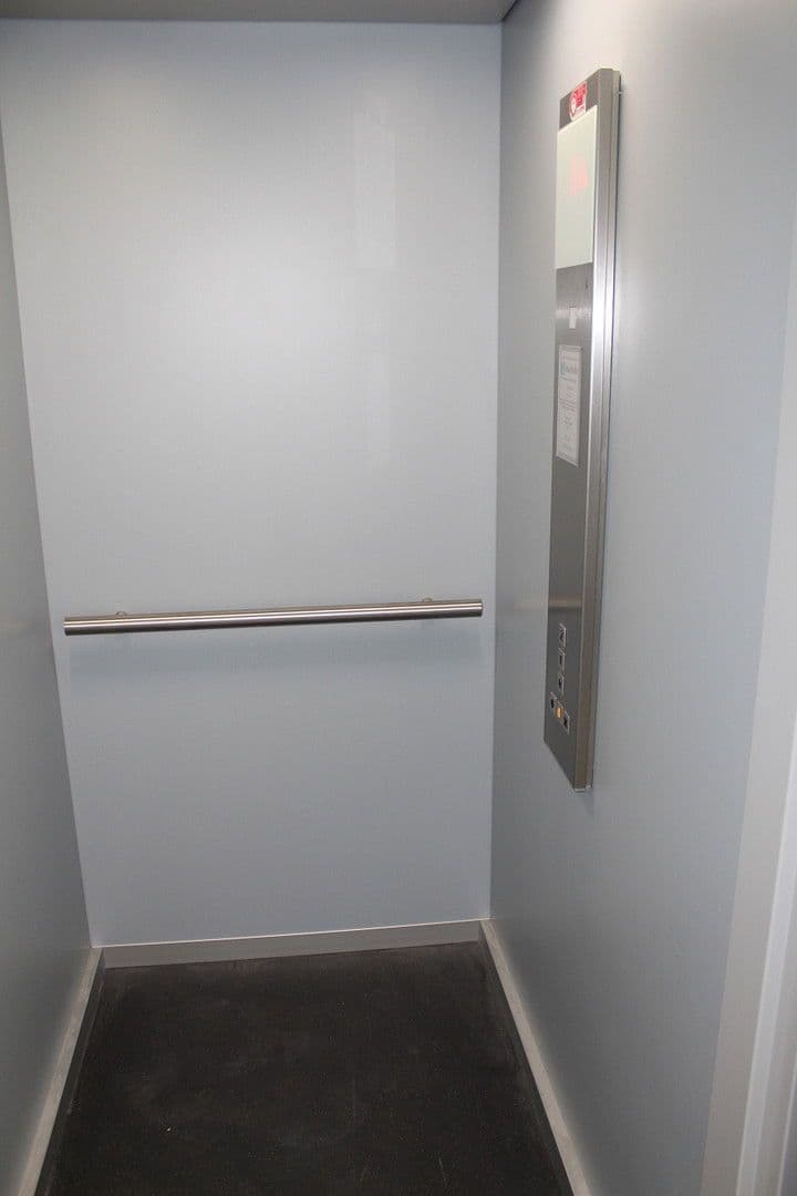 Prenájom bytu 3-izbový 94 m², Domblick 61, Königswinter, Severné Porýnie - Westfálsko Prenájom bytu 3-izbový 94 m², Domblick 61, Königswinter, Severné Porýnie - Westfálsko