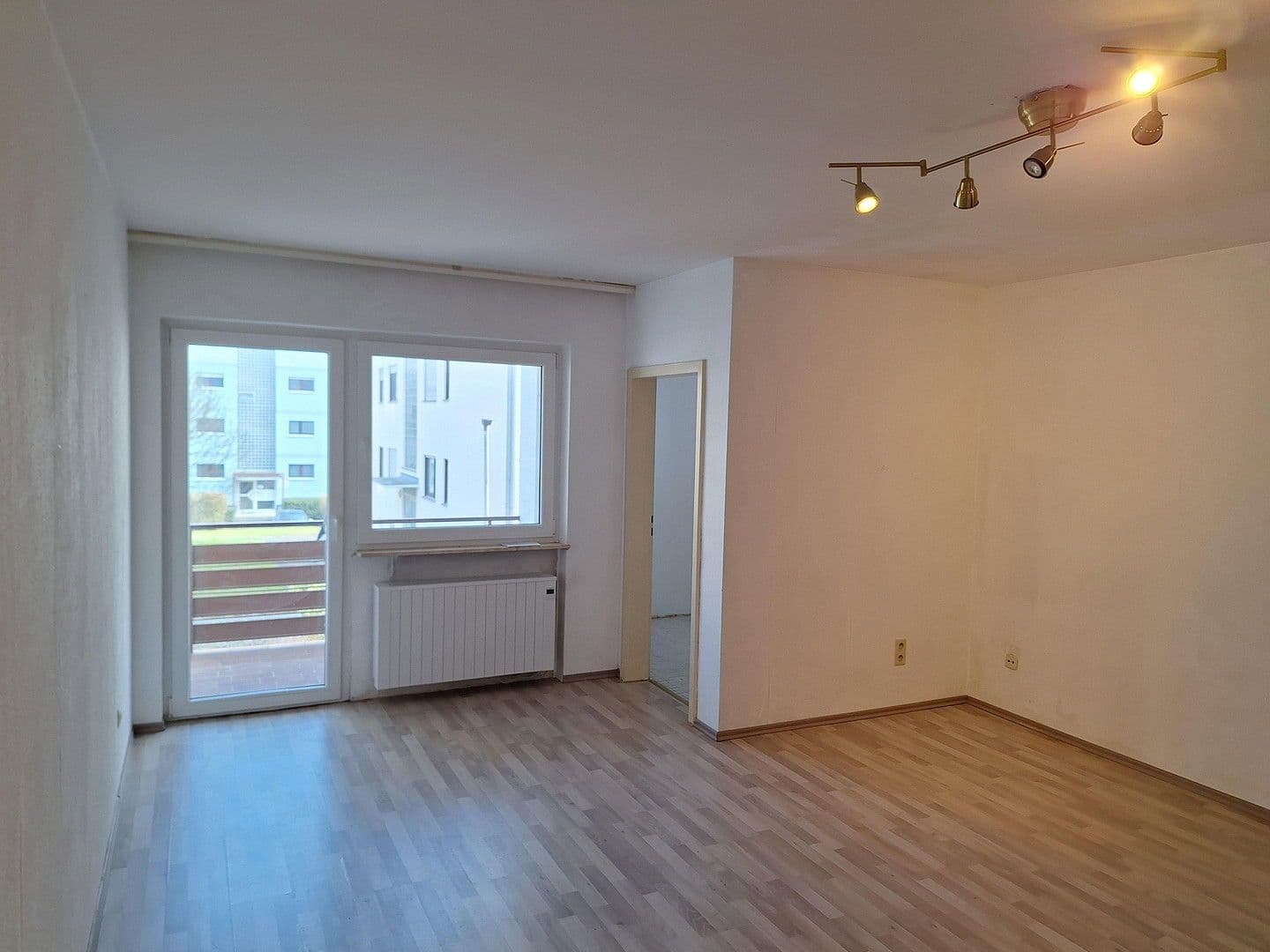 Prenájom bytu 1-izbový 33 m², Seeheim-Jugenheim, Hesensko Prenájom bytu 1-izbový 33 m², Seeheim-Jugenheim, Hesensko