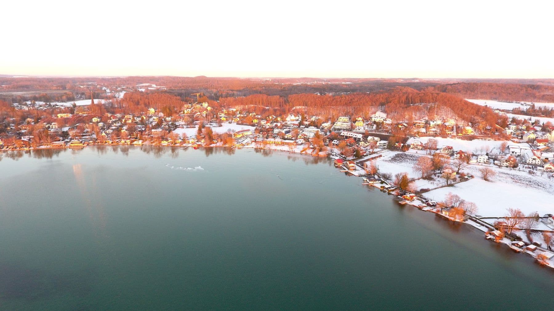 Prenájom bytu 3-izbový 102 m², Wörthsee, Bavorsko Prenájom bytu 3-izbový 102 m², Wörthsee, Bavorsko