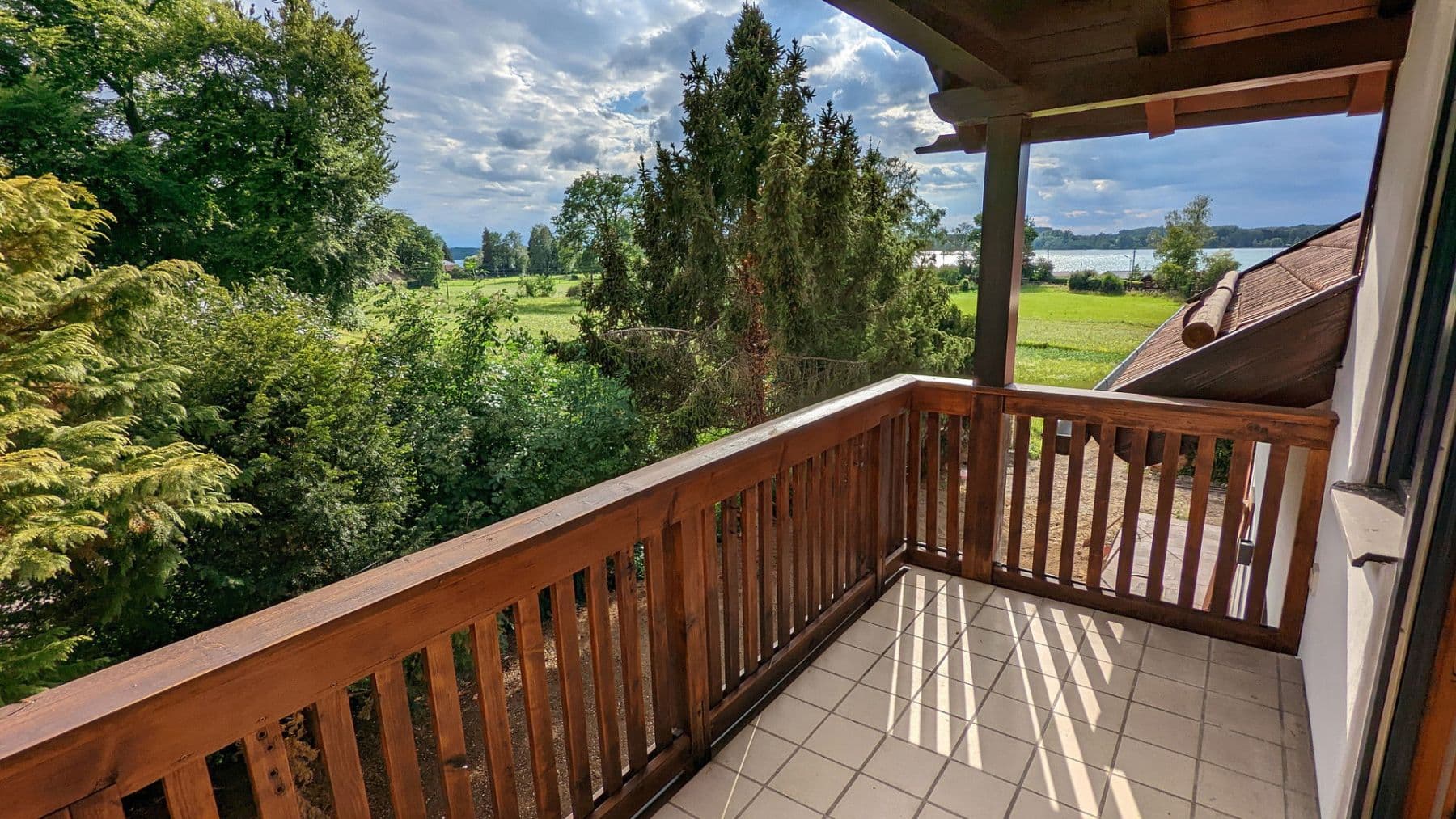 Prenájom bytu 3-izbový 102 m², Wörthsee, Bavorsko Prenájom bytu 3-izbový 102 m², Wörthsee, Bavorsko