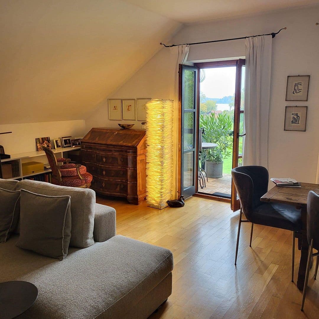 Prenájom bytu 3-izbový 102 m², Wörthsee, Bavorsko Prenájom bytu 3-izbový 102 m², Wörthsee, Bavorsko