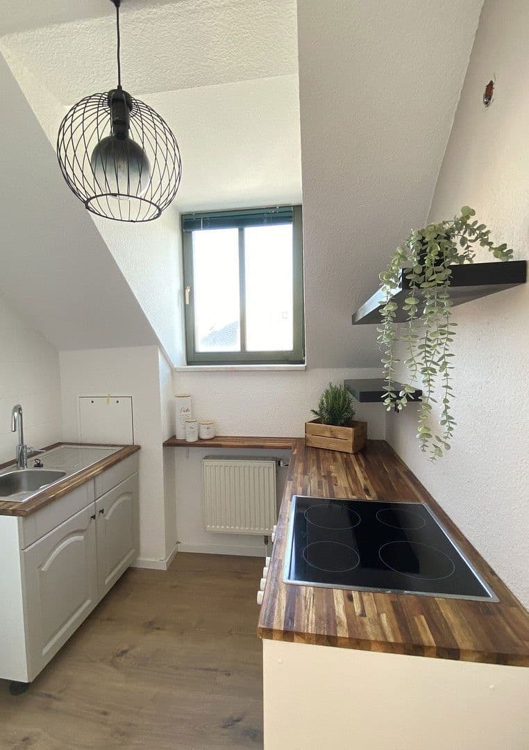 Predaj bytu 2-izbový 50 m², Chemnitz, Sasko Predaj bytu 2-izbový 50 m², Chemnitz, Sasko