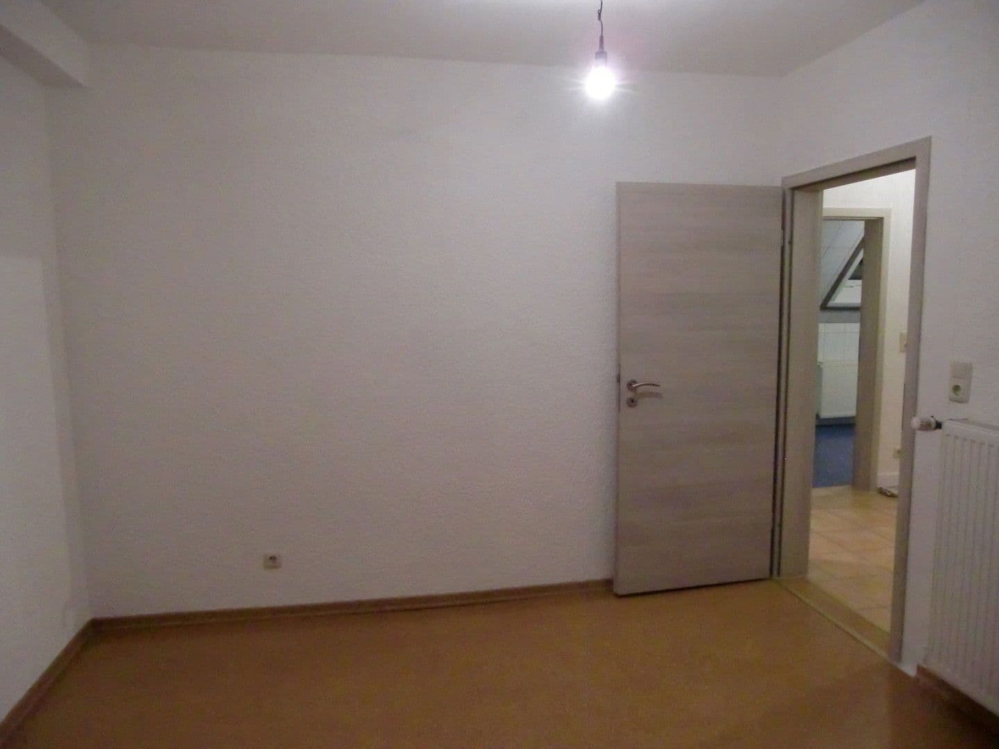 Prenájom bytu 2-izbový 55 m², Geisenheim, Hesensko Prenájom bytu 2-izbový 55 m², Geisenheim, Hesensko