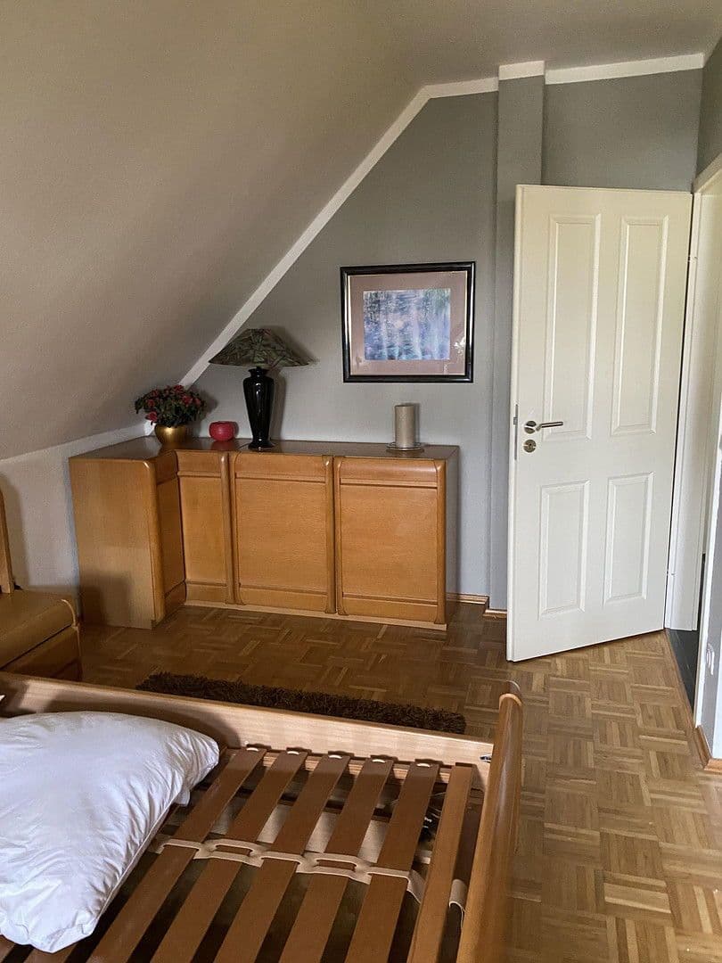 Prenájom bytu 3-izbový 88 m², Monheim am Rhein, Severné Porýnie - Westfálsko Prenájom bytu 3-izbový 88 m², Monheim am Rhein, Severné Porýnie - Westfálsko