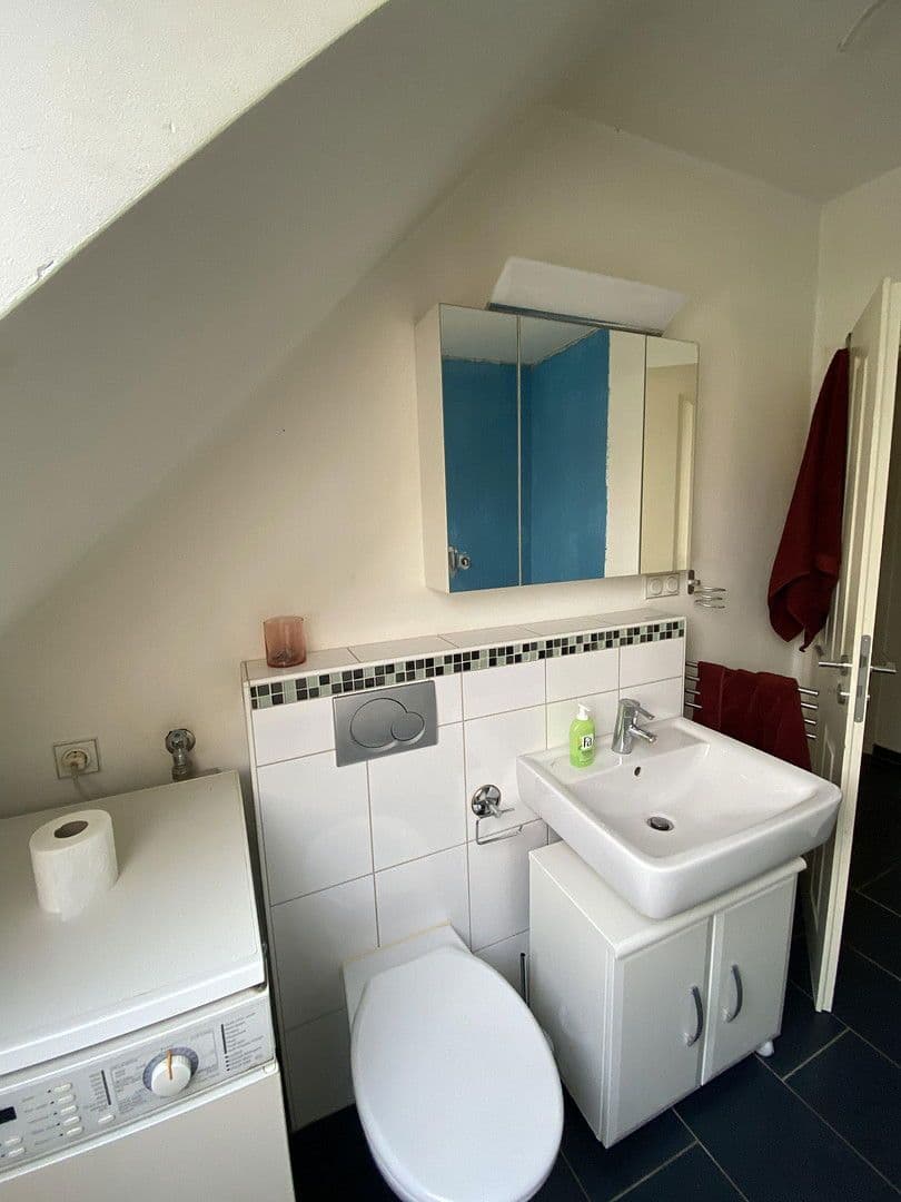 Prenájom bytu 3-izbový 88 m², Monheim am Rhein, Severné Porýnie - Westfálsko Prenájom bytu 3-izbový 88 m², Monheim am Rhein, Severné Porýnie - Westfálsko