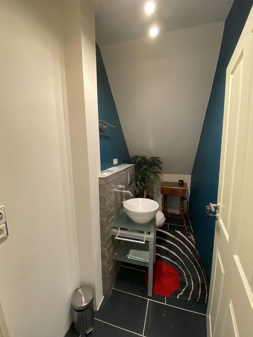 Prenájom bytu 3-izbový 88 m², Monheim am Rhein, Severné Porýnie - Westfálsko Prenájom bytu 3-izbový 88 m², Monheim am Rhein, Severné Porýnie - Westfálsko