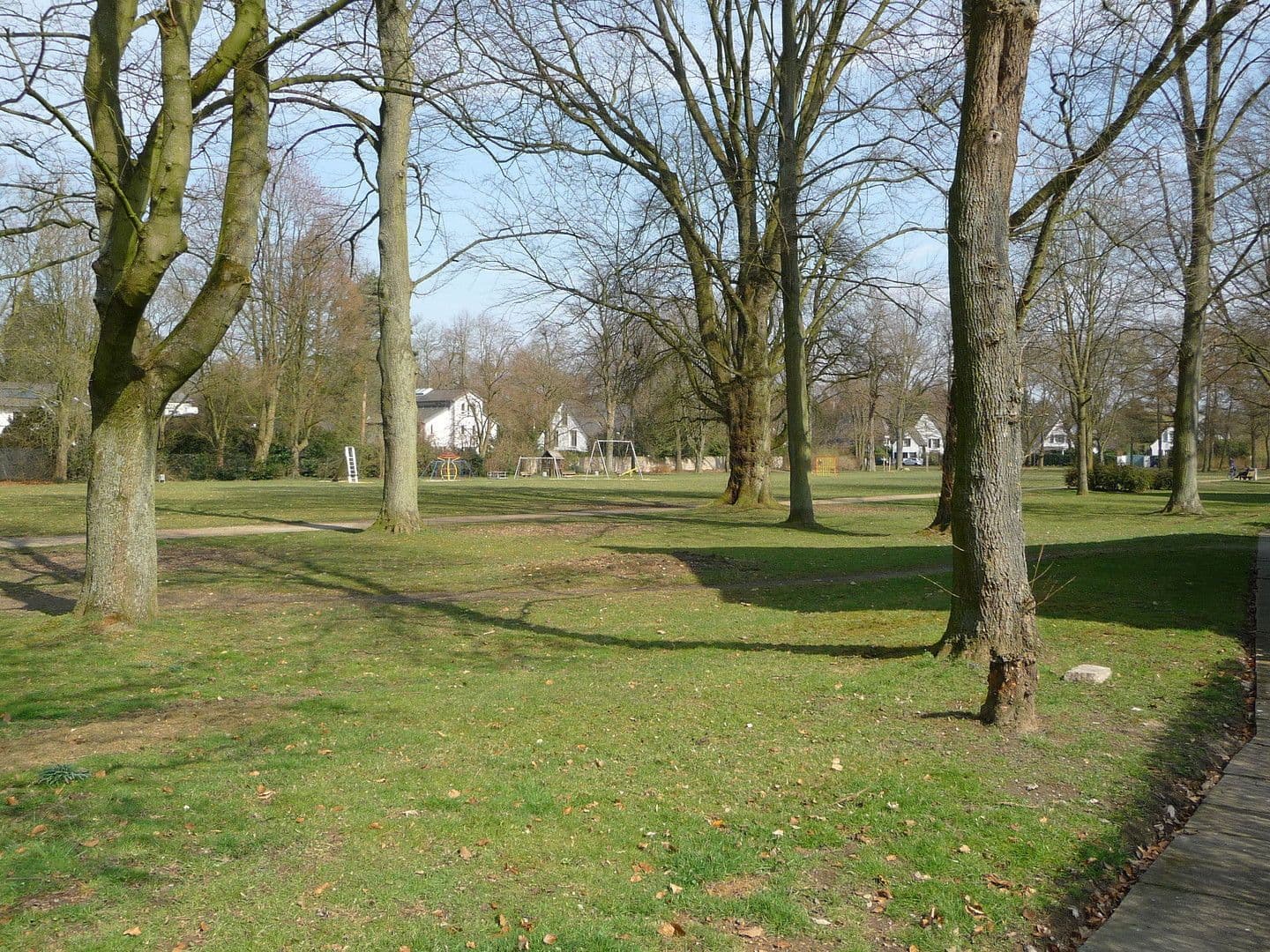 Prenájom bytu 2-izbový 51 m², Krefeld, Severné Porýnie - Westfálsko Prenájom bytu 2-izbový 51 m², Krefeld, Severné Porýnie - Westfálsko