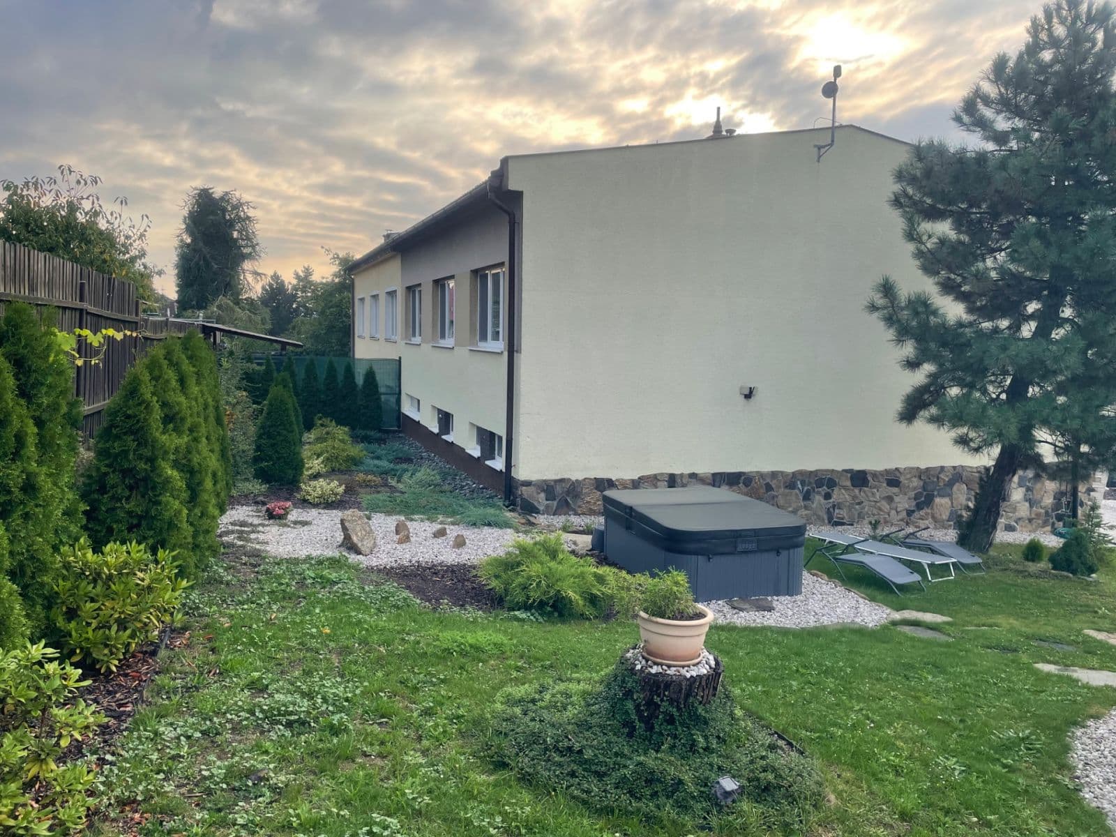 Predaj domu 260 m², pozemek 806 m², Tyršova, Zbiroh, Plzeňský kraj Predaj domu 260 m², pozemek 806 m², Tyršova, Zbiroh, Plzeňský kraj