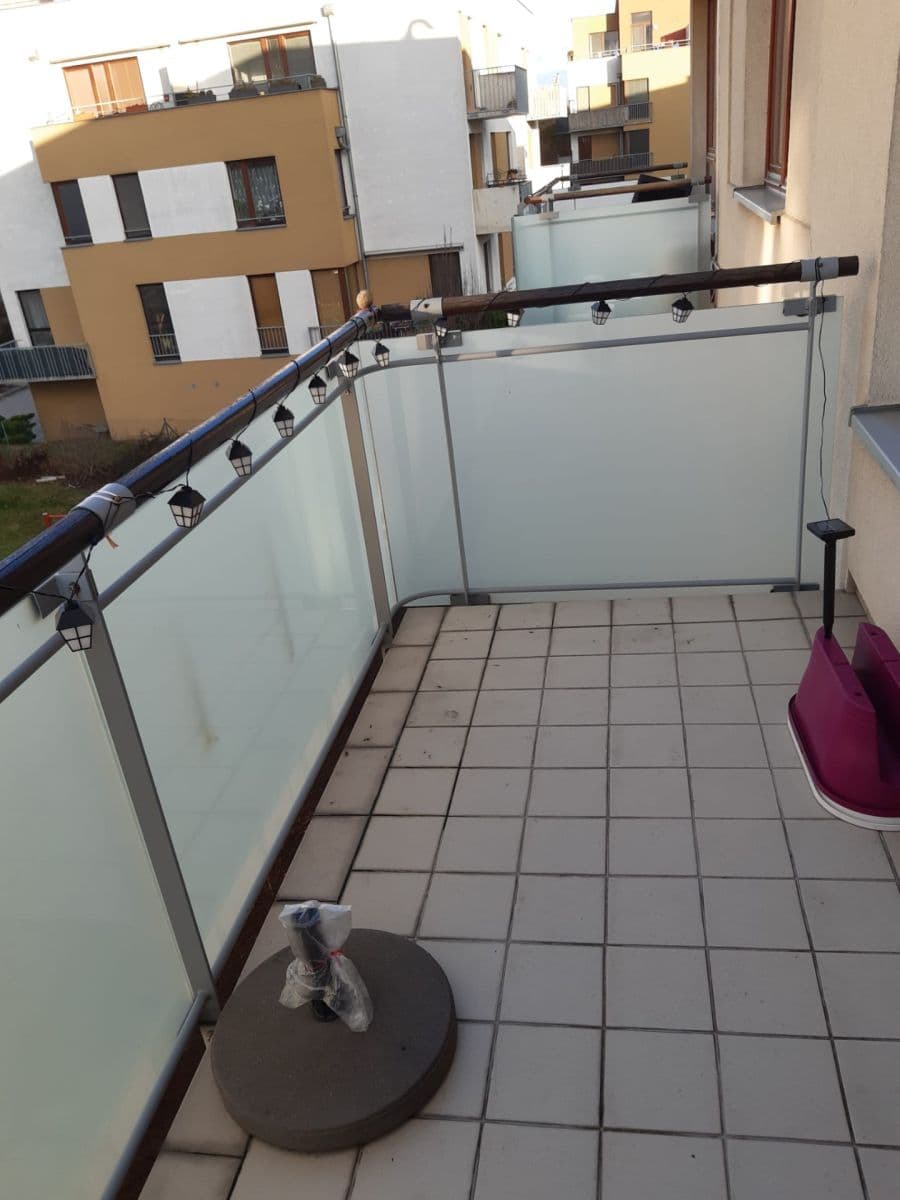 Prenájom bytu 2-izbový 54 m², Laudonova, Praha, Praha Prenájom bytu 2-izbový 54 m², Laudonova, Praha, Praha
