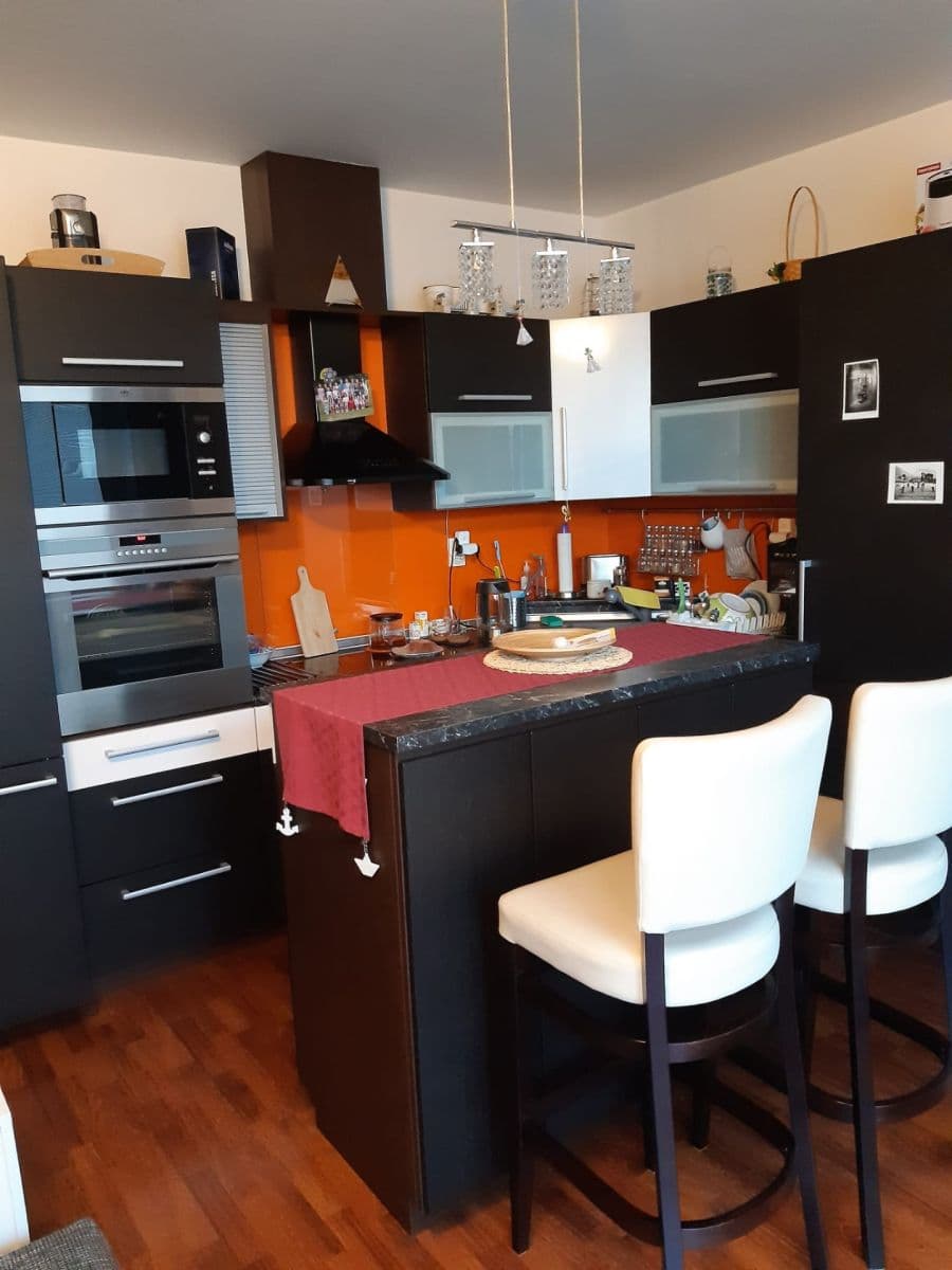 Prenájom bytu 2-izbový 54 m², Laudonova, Praha, Praha Prenájom bytu 2-izbový 54 m², Laudonova, Praha, Praha