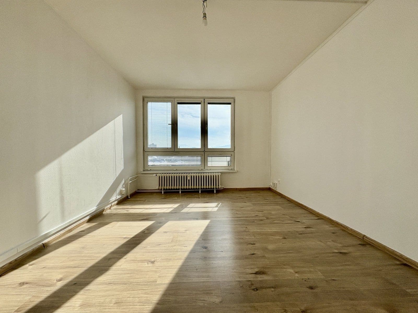 Prenájom bytu 2-izbový 50 m², Anenská, Frýdek-Místek, Moravskoslezský kraj Prenájom bytu 2-izbový 50 m², Anenská, Frýdek-Místek, Moravskoslezský kraj