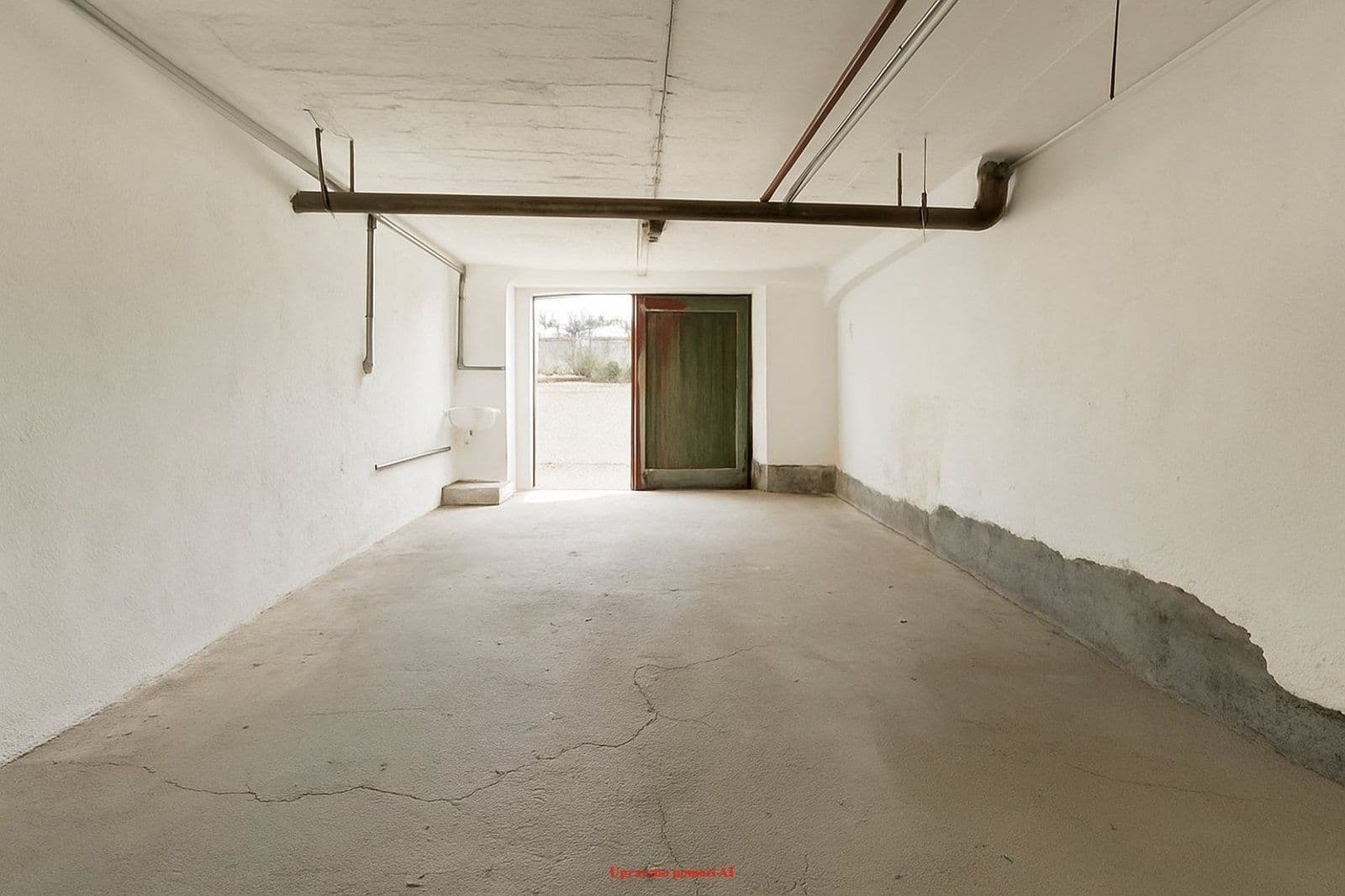 Prenájom garáže 23 m², náměstí Jiřího Myrona, Ostrava, Moravskoslezský kraj Prenájom garáže 23 m², náměstí Jiřího Myrona, Ostrava, Moravskoslezský kraj