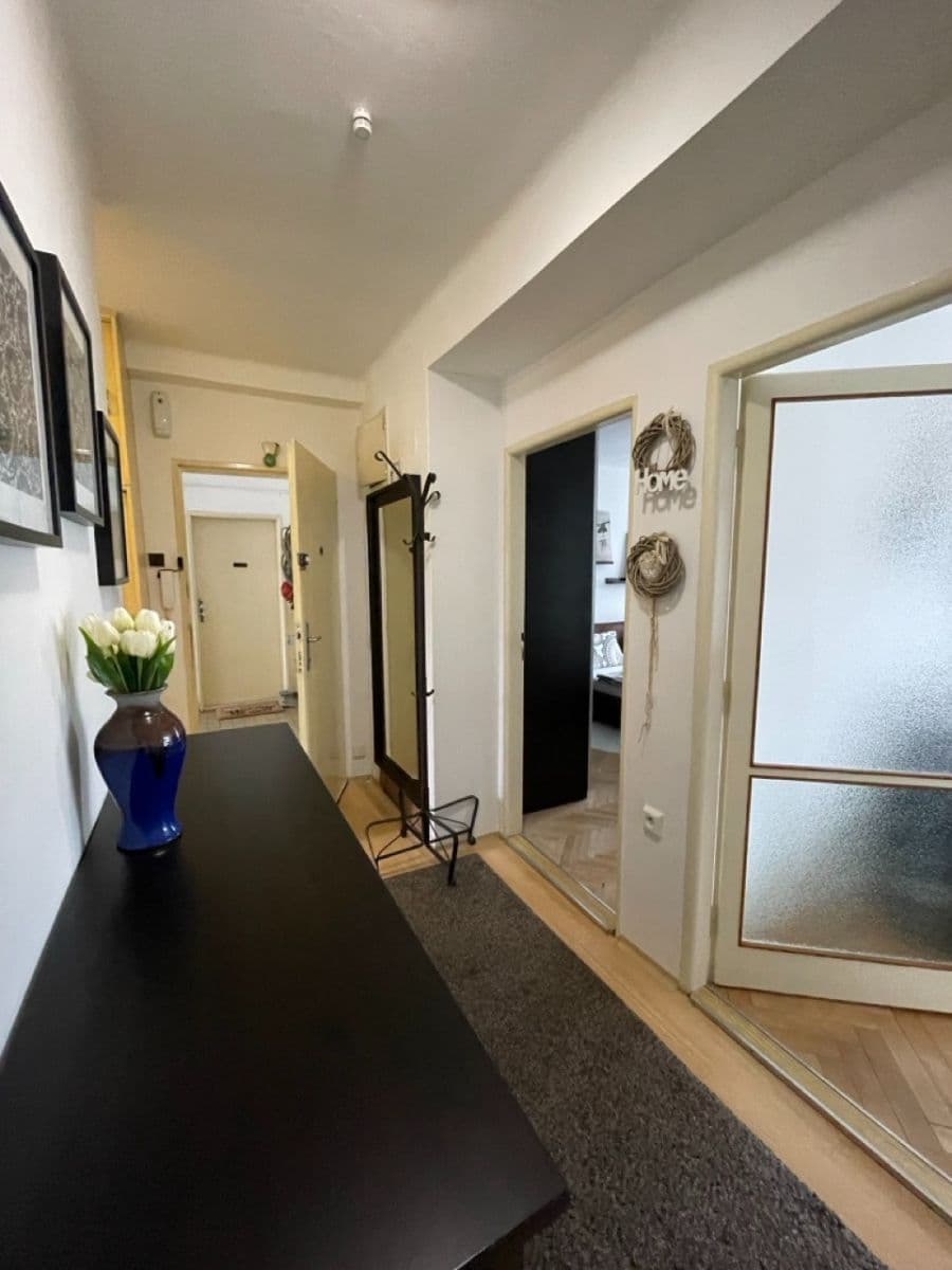 Prenájom bytu 3-izbový 80 m², Smetanova, Bílovec, Moravskoslezský kraj Prenájom bytu 3-izbový 80 m², Smetanova, Bílovec, Moravskoslezský kraj