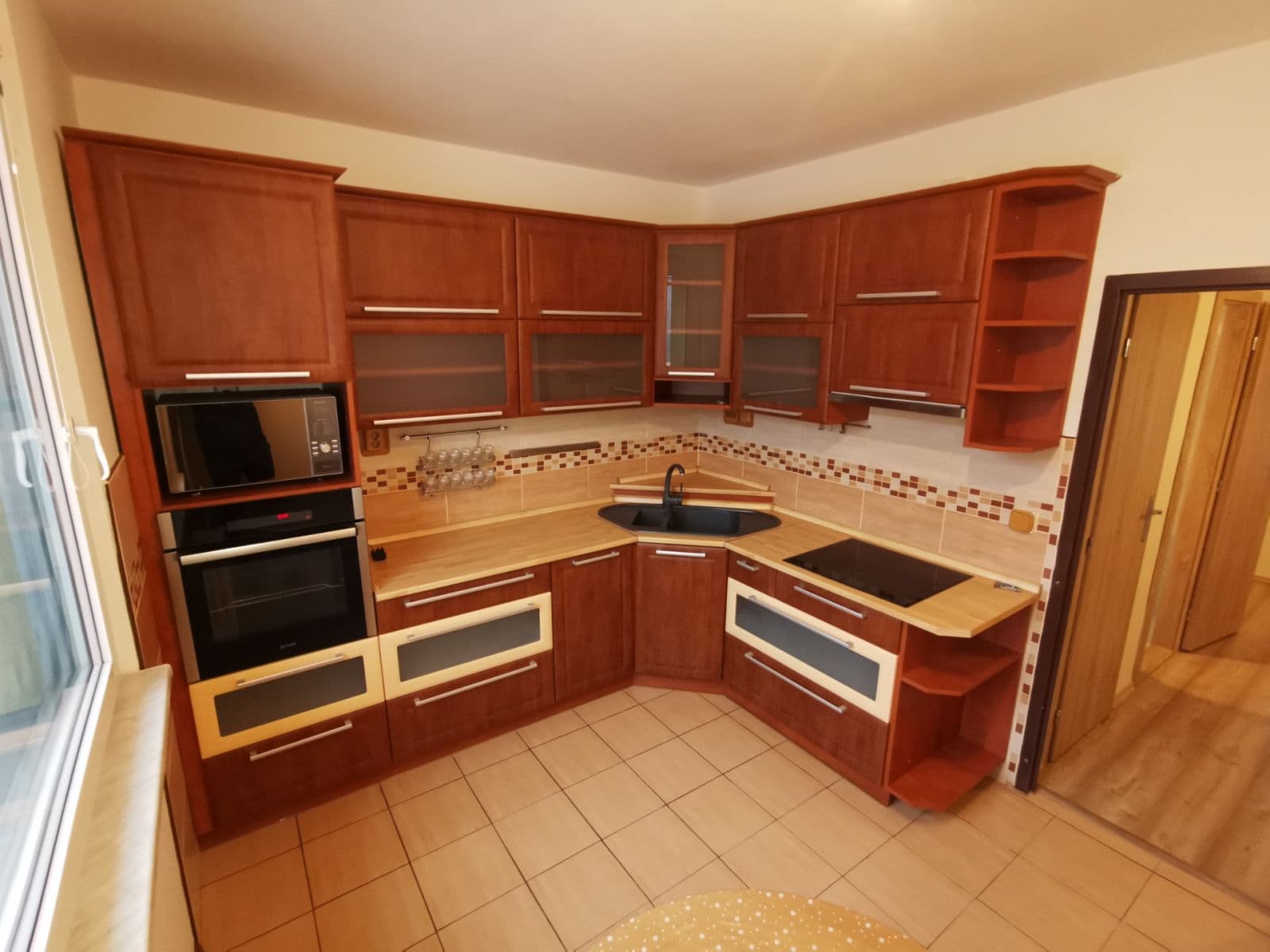 Prenájom bytu 3-izbový 73 m², Hegerova, Polička, Pardubický kraj Prenájom bytu 3-izbový 73 m², Hegerova, Polička, Pardubický kraj