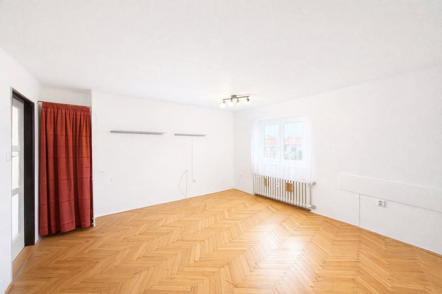 Prenájom bytu 1-izbový 52 m², náměstí 14. října, Praha, Praha Prenájom bytu 1-izbový 52 m², náměstí 14. října, Praha, Praha