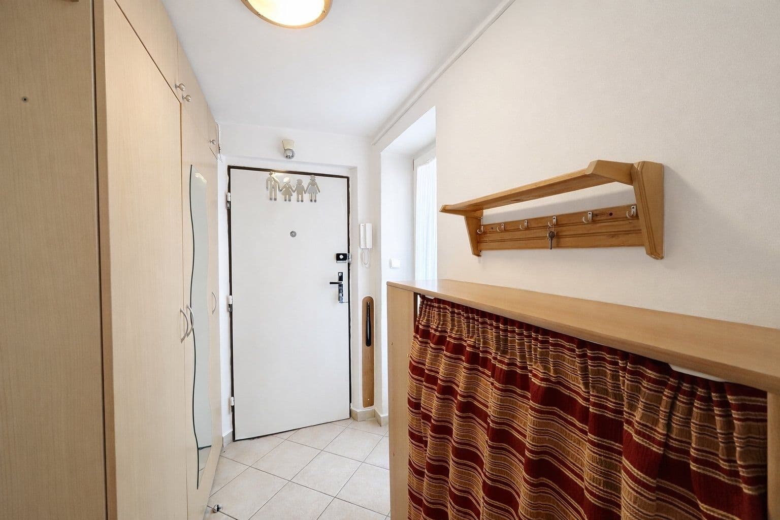 Prenájom bytu 1-izbový 52 m², náměstí 14. října, Praha, Praha Prenájom bytu 1-izbový 52 m², náměstí 14. října, Praha, Praha