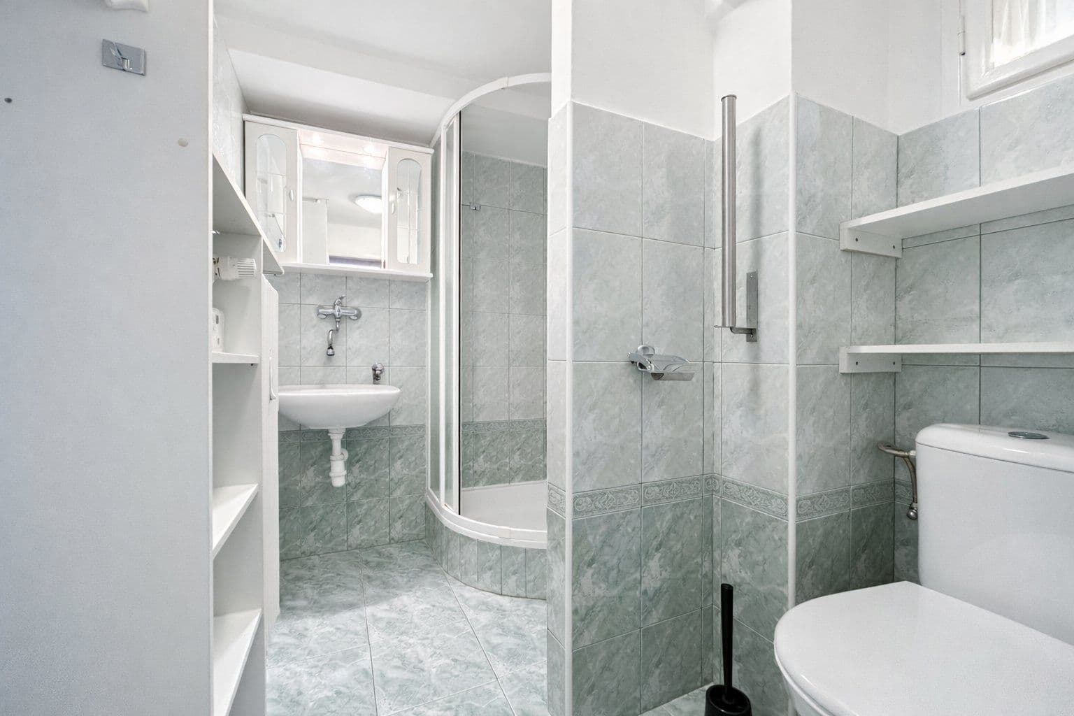 Prenájom bytu 1-izbový 52 m², náměstí 14. října, Praha, Praha Prenájom bytu 1-izbový 52 m², náměstí 14. října, Praha, Praha