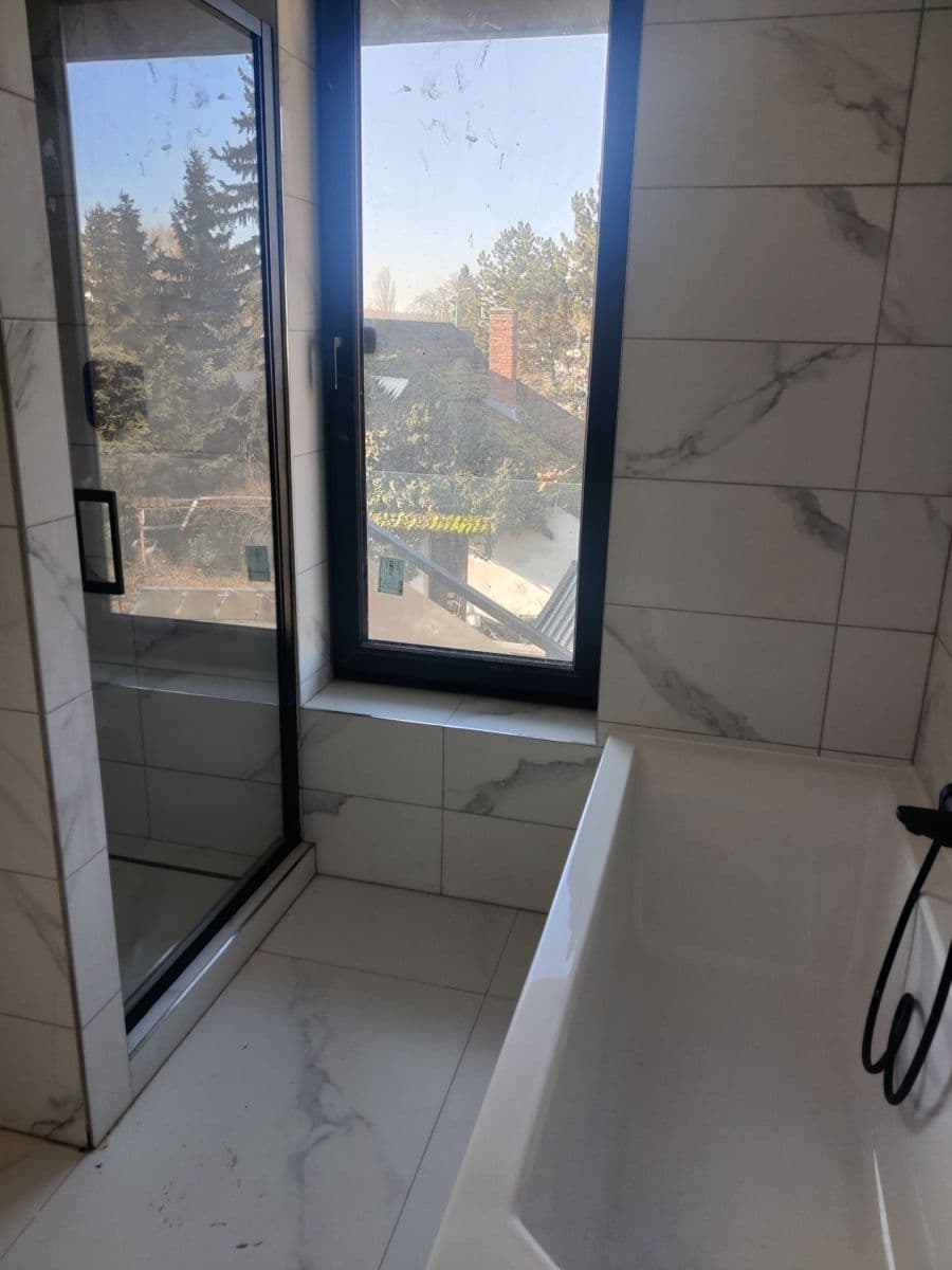 Predaj bytu 4-izbový 120 m², Palackého, Lysá nad Labem, Středočeský kraj Predaj bytu 4-izbový 120 m², Palackého, Lysá nad Labem, Středočeský kraj