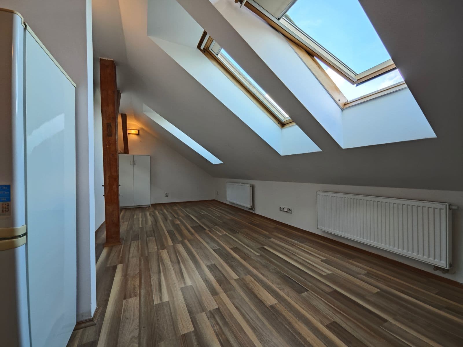 Predaj bytu 1-izbový 30 m², Spojovací, Praha, Praha Predaj bytu 1-izbový 30 m², Spojovací, Praha, Praha