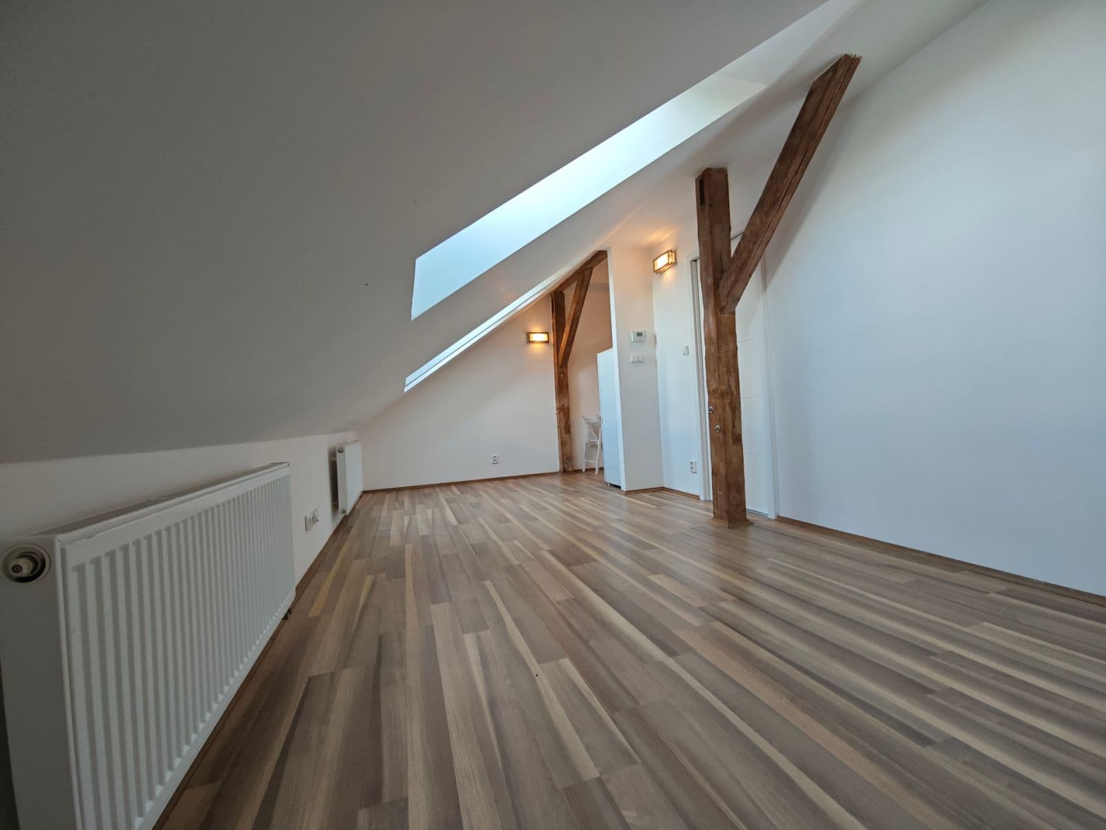 Predaj bytu 1-izbový 30 m², Spojovací, Praha, Praha Predaj bytu 1-izbový 30 m², Spojovací, Praha, Praha