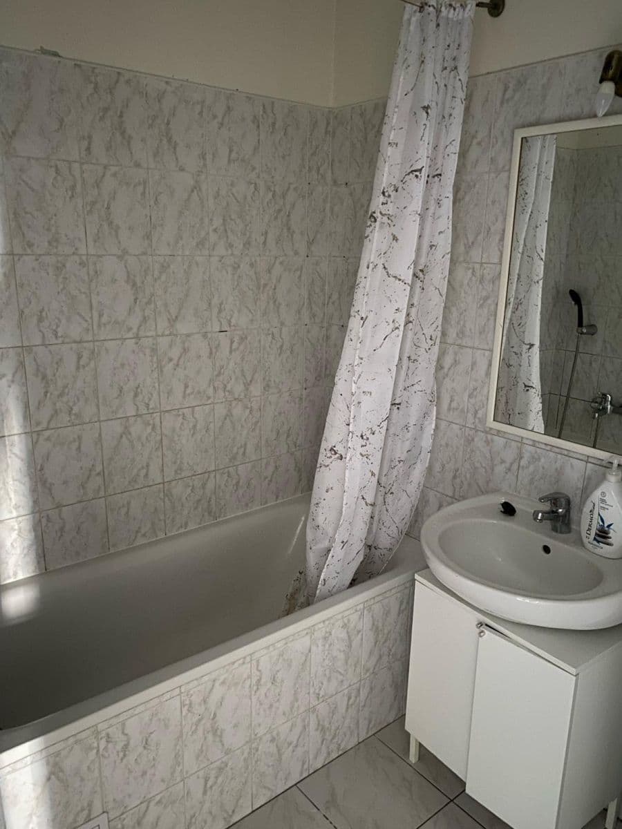 Predaj bytu 1-izbový 58 m², Veletržní, Praha, Praha Predaj bytu 1-izbový 58 m², Veletržní, Praha, Praha