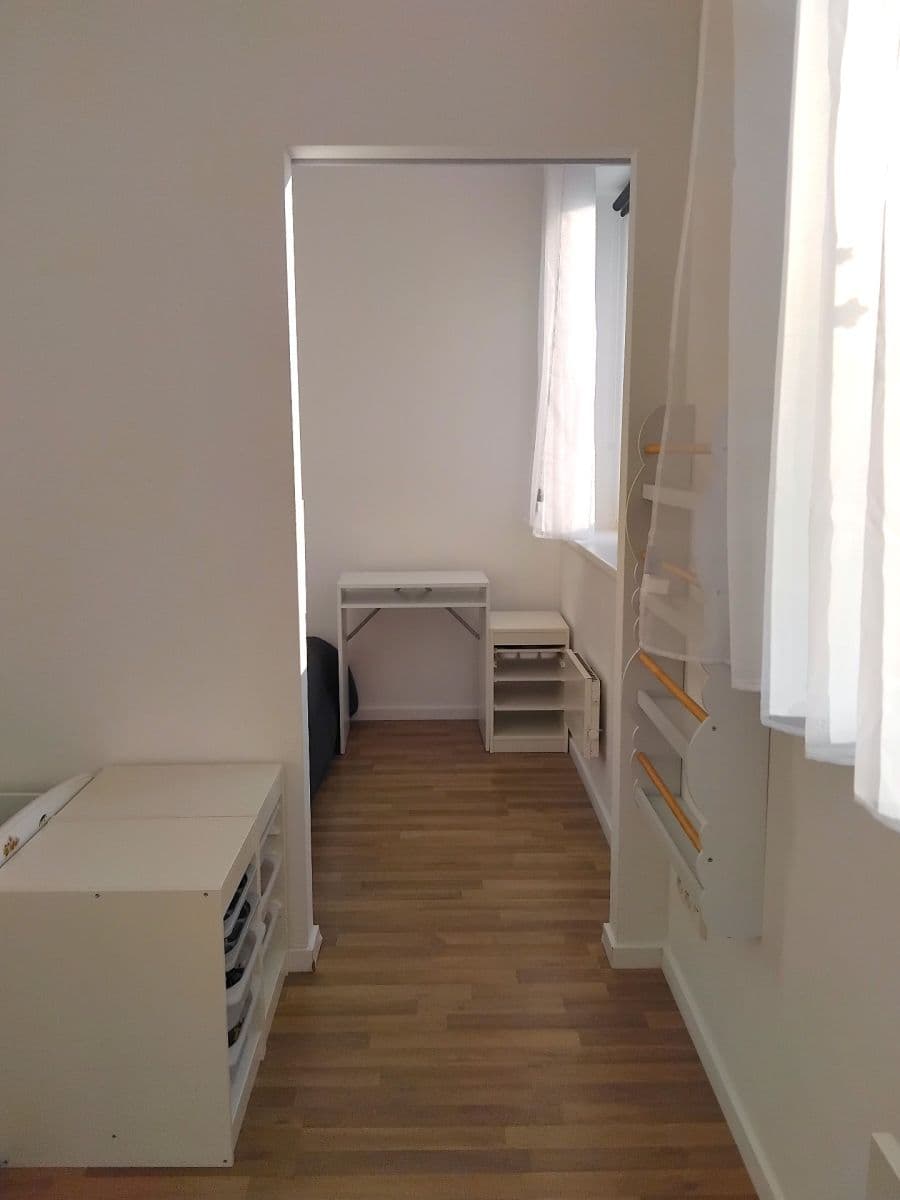 Predaj bytu 2-izbový 63 m², Na Okruhu, Jesenice, Středočeský kraj Predaj bytu 2-izbový 63 m², Na Okruhu, Jesenice, Středočeský kraj