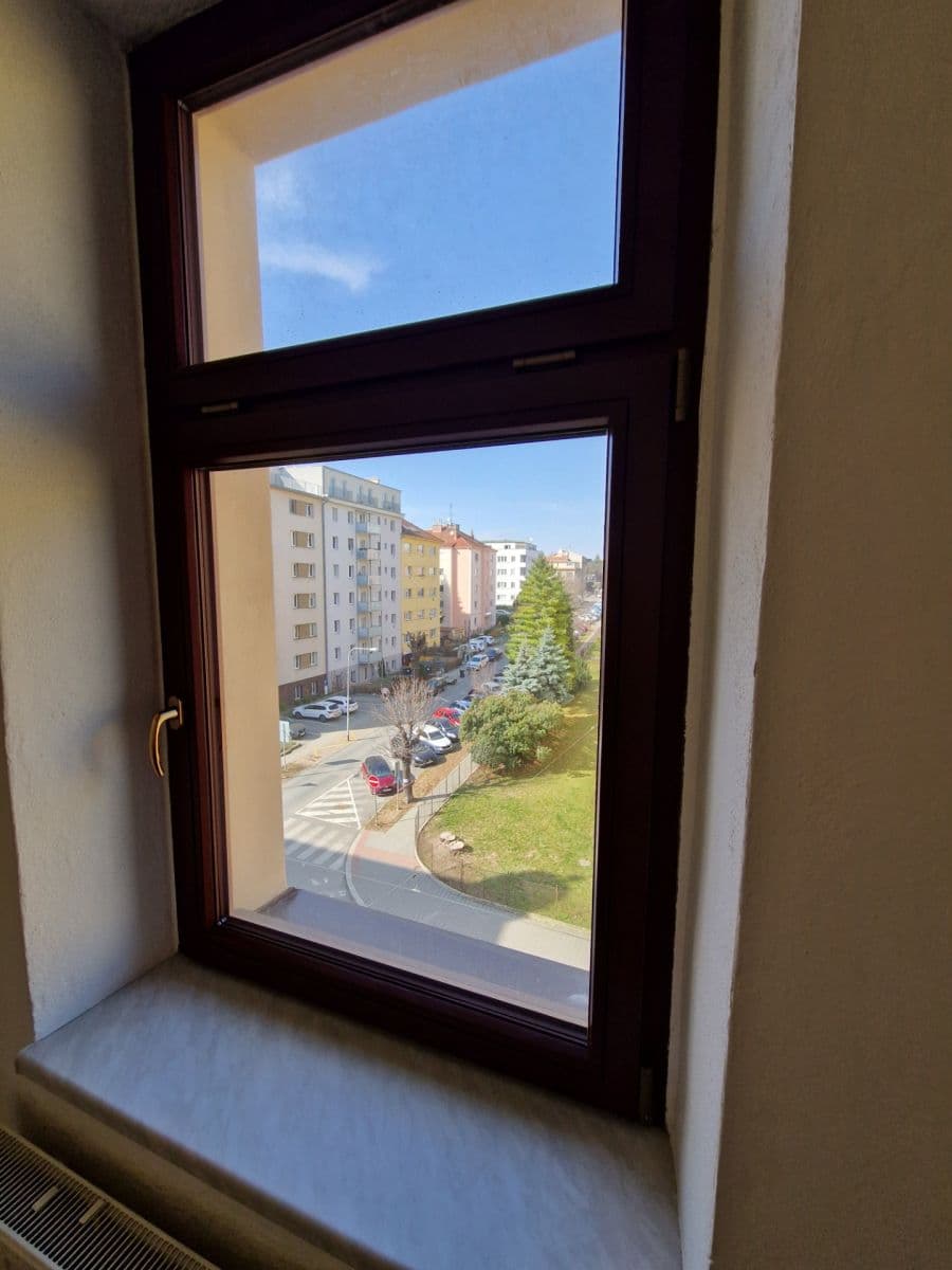 Prenájom bytu 3-izbový 89 m², Merhautova, Brno, Jihomoravský kraj Prenájom bytu 3-izbový 89 m², Merhautova, Brno, Jihomoravský kraj