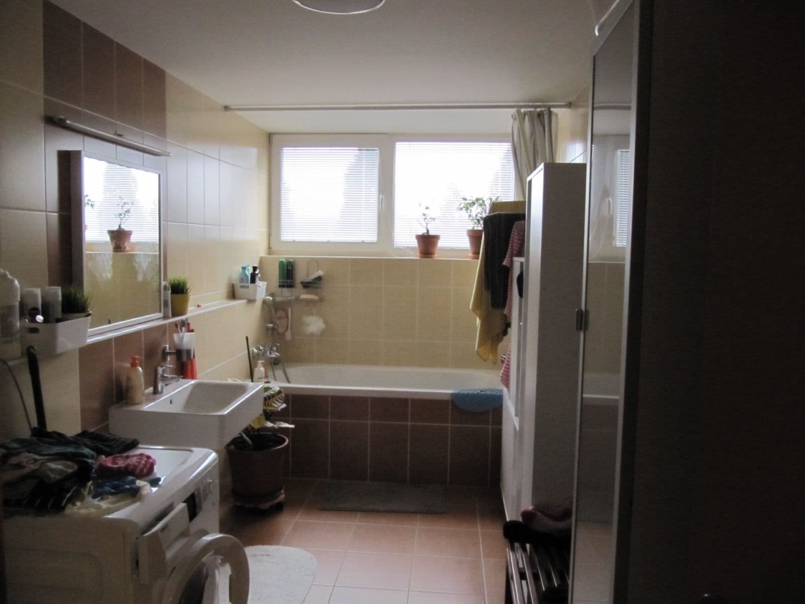 Prenájom bytu 3-izbový 98 m², Chotěšovská, Praha, Praha Prenájom bytu 3-izbový 98 m², Chotěšovská, Praha, Praha