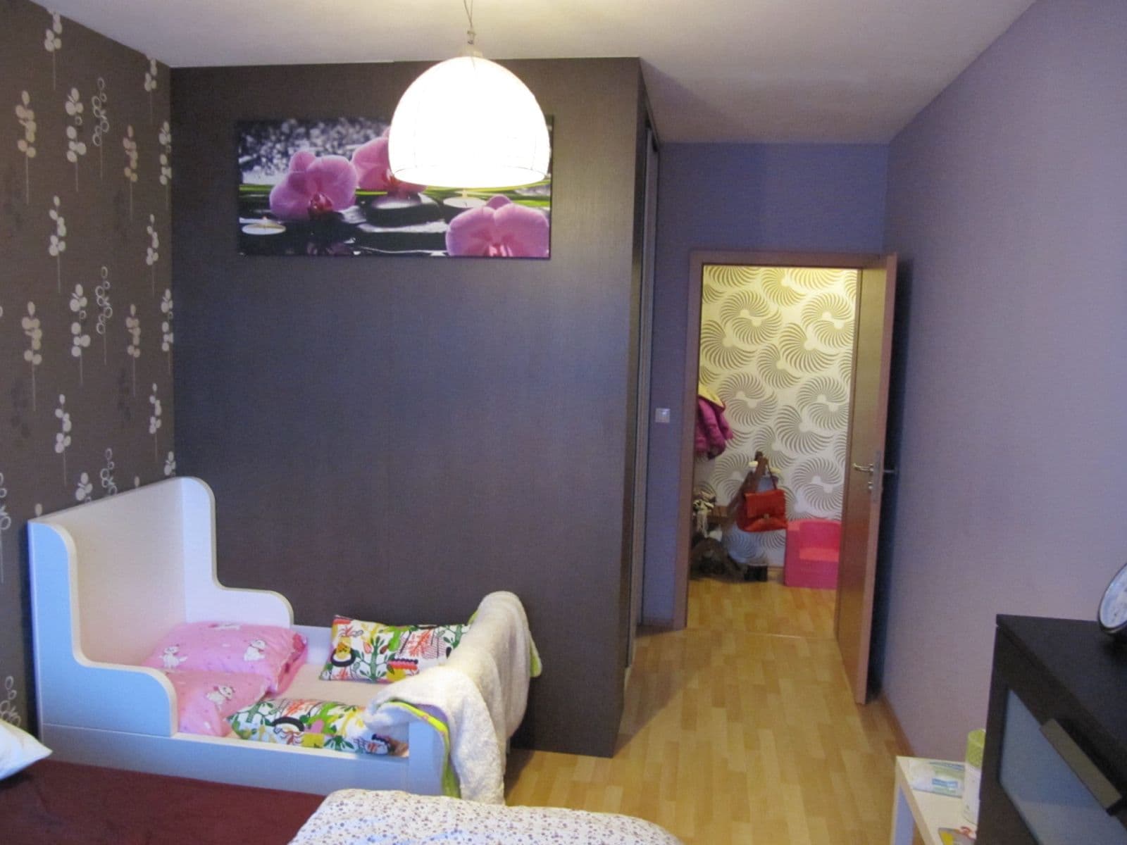 Prenájom bytu 3-izbový 98 m², Chotěšovská, Praha, Praha Prenájom bytu 3-izbový 98 m², Chotěšovská, Praha, Praha