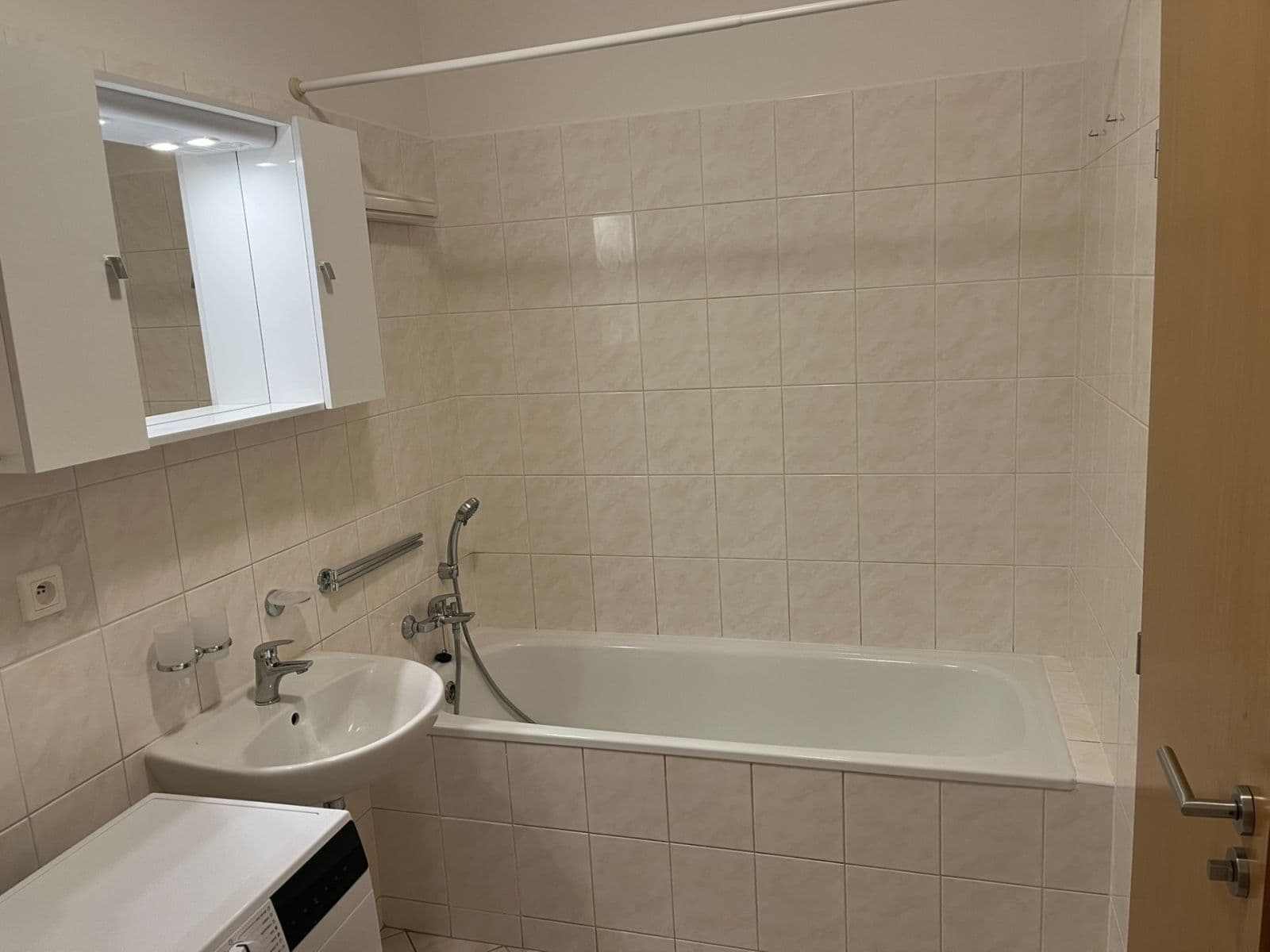 Predaj bytu 1-izbový 38 m², Boloňská, Praha, Praha Predaj bytu 1-izbový 38 m², Boloňská, Praha, Praha