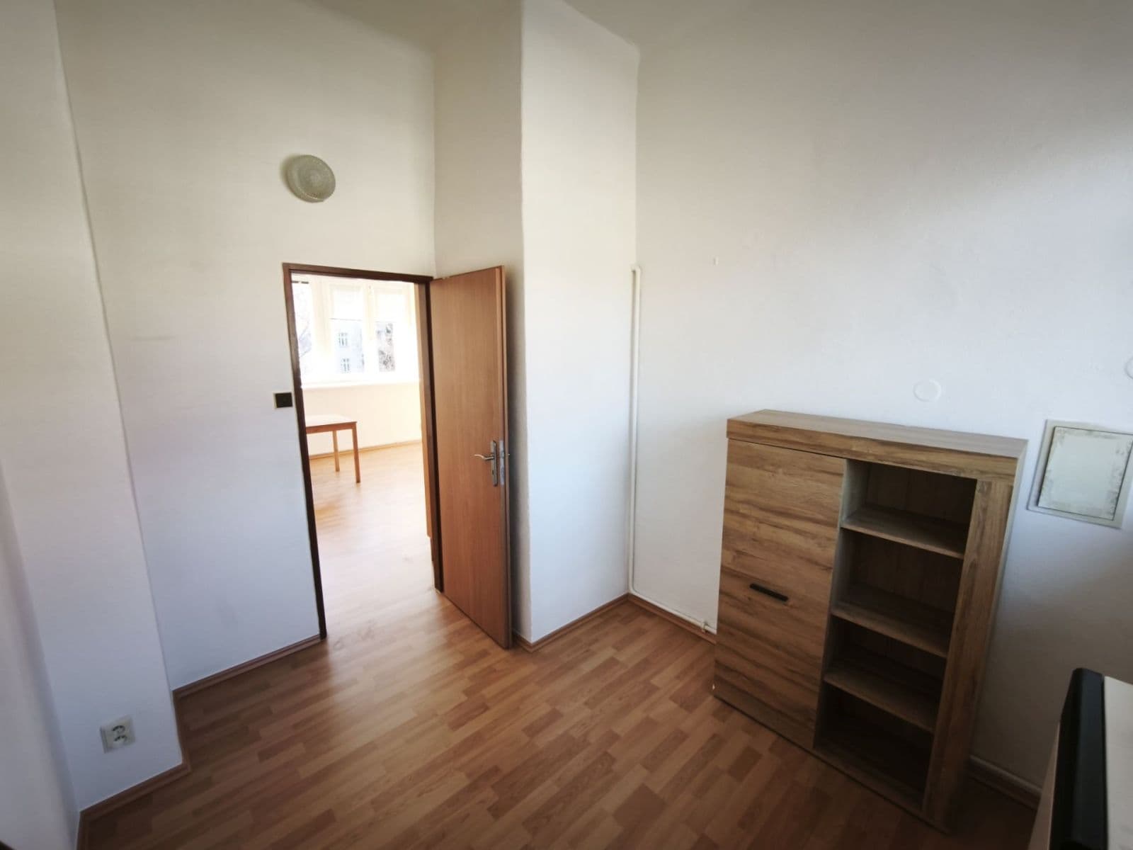 Prenájom bytu 3-izbový 52 m², Zikova, Praha, Praha Prenájom bytu 3-izbový 52 m², Zikova, Praha, Praha