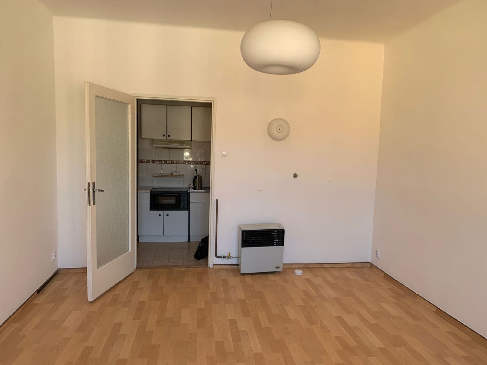 Prenájom bytu 1-izbový 27 m², Vršovická, Praha, Praha Prenájom bytu 1-izbový 27 m², Vršovická, Praha, Praha