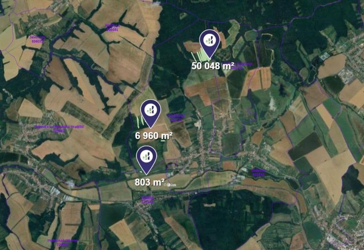 Predaj pozemku 57.811 m², Hradčovice, Zlínský kraj Predaj pozemku 57.811 m², Hradčovice, Zlínský kraj