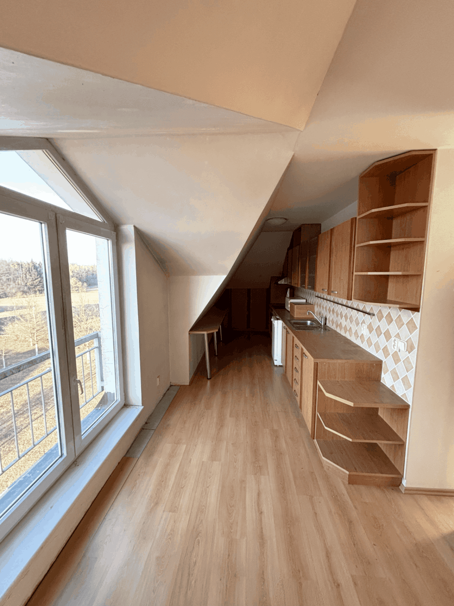 Predaj bytu 3-izbový 82 m², Dubinská, Pardubice, Pardubický kraj Predaj bytu 3-izbový 82 m², Dubinská, Pardubice, Pardubický kraj