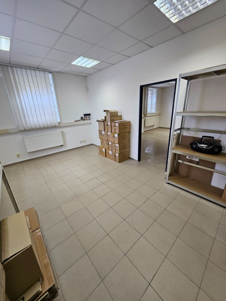 Prenájom nebytového priestoru 77 m², Záběhlická, Praha, Praha Prenájom nebytového priestoru 77 m², Záběhlická, Praha, Praha