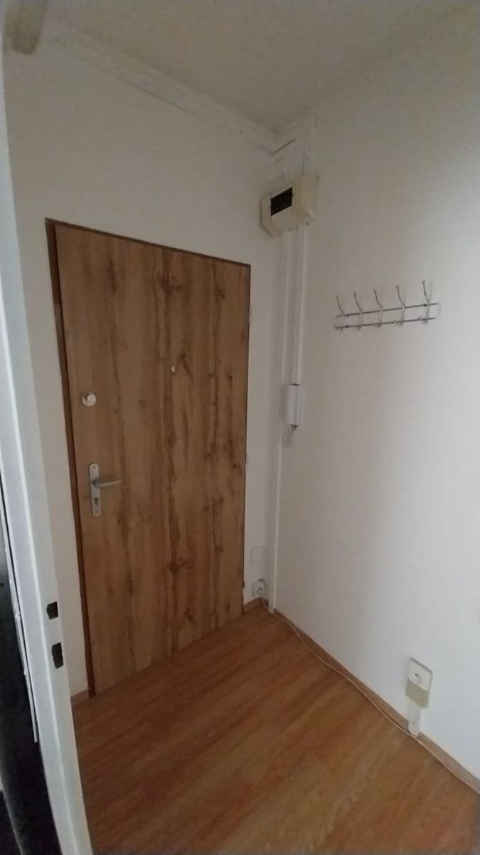Prenájom bytu 1-izbový 46 m², Čsl. armády, Děčín, Ústecký kraj Prenájom bytu 1-izbový 46 m², Čsl. armády, Děčín, Ústecký kraj