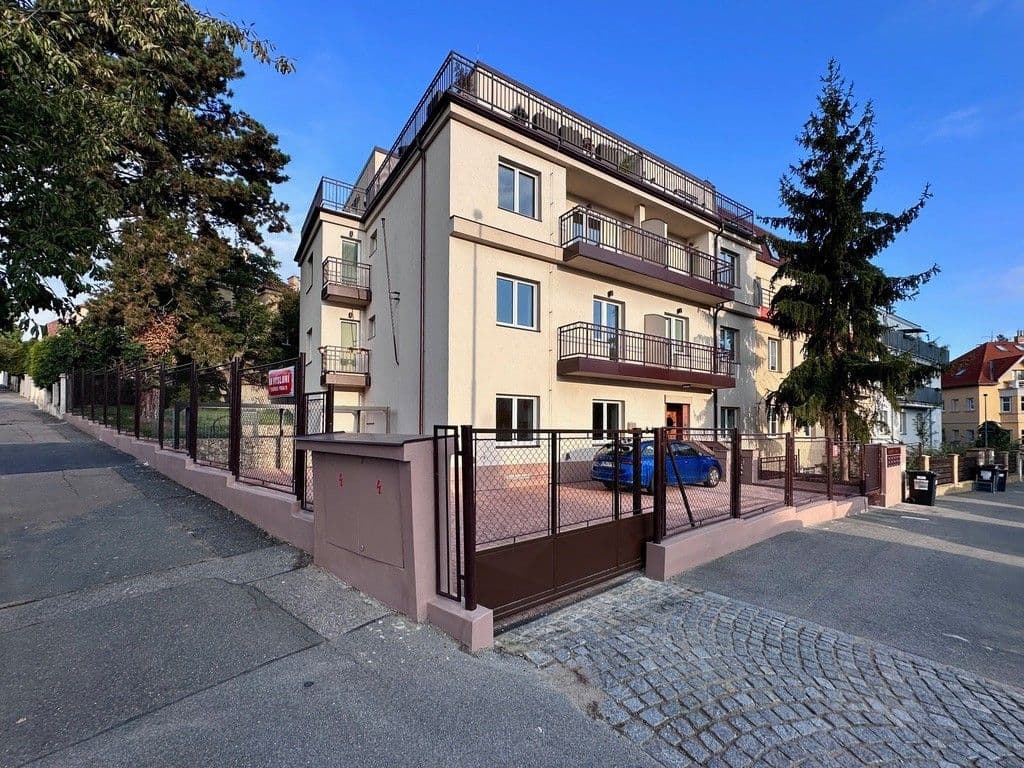 Predaj nebytového priestoru 35 m², Ve Stínu, Praha, Praha Predaj nebytového priestoru 35 m², Ve Stínu, Praha, Praha