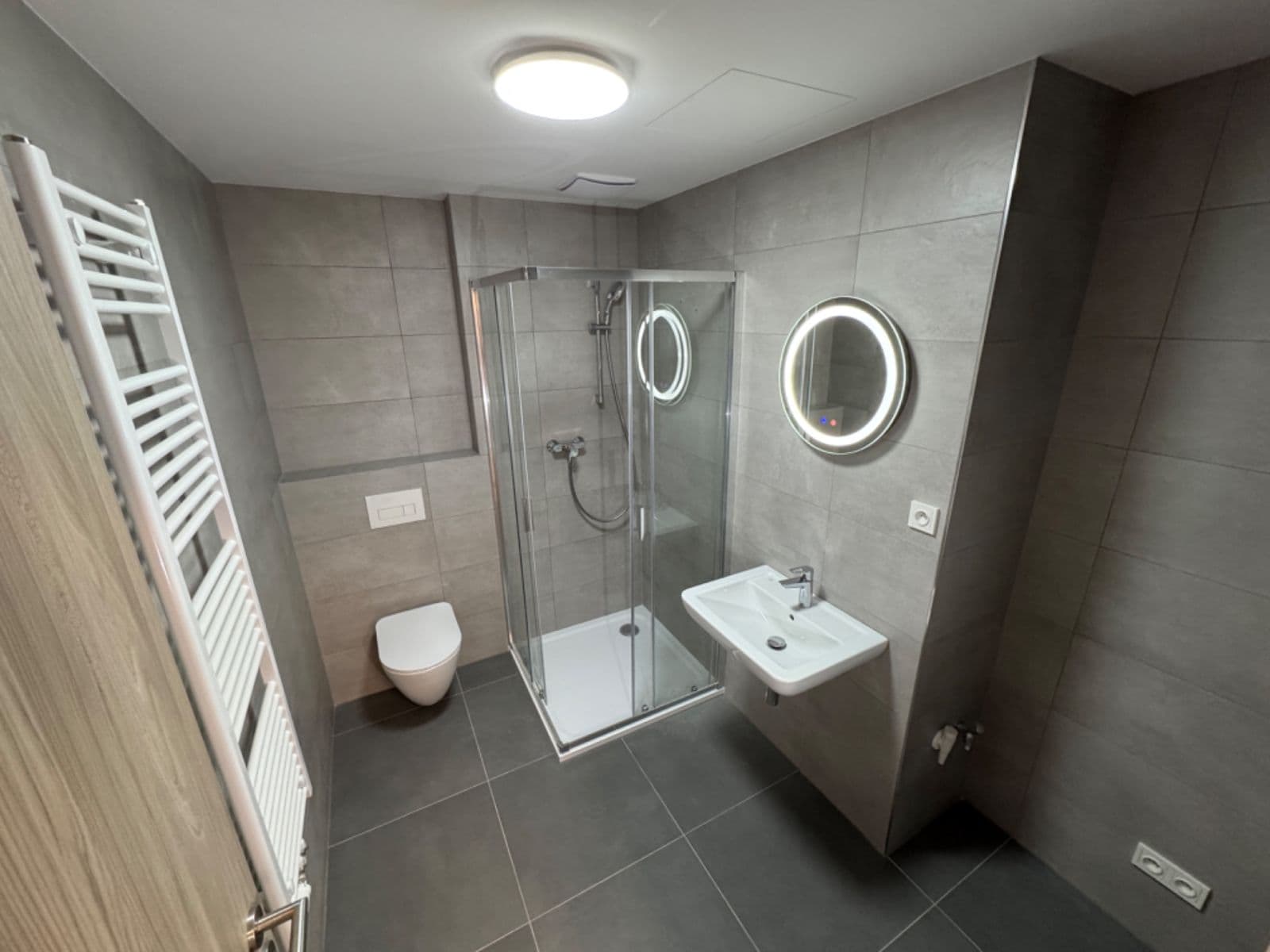 Prenájom bytu 1-izbový 35 m², Tupolevova, Praha, Praha Prenájom bytu 1-izbový 35 m², Tupolevova, Praha, Praha