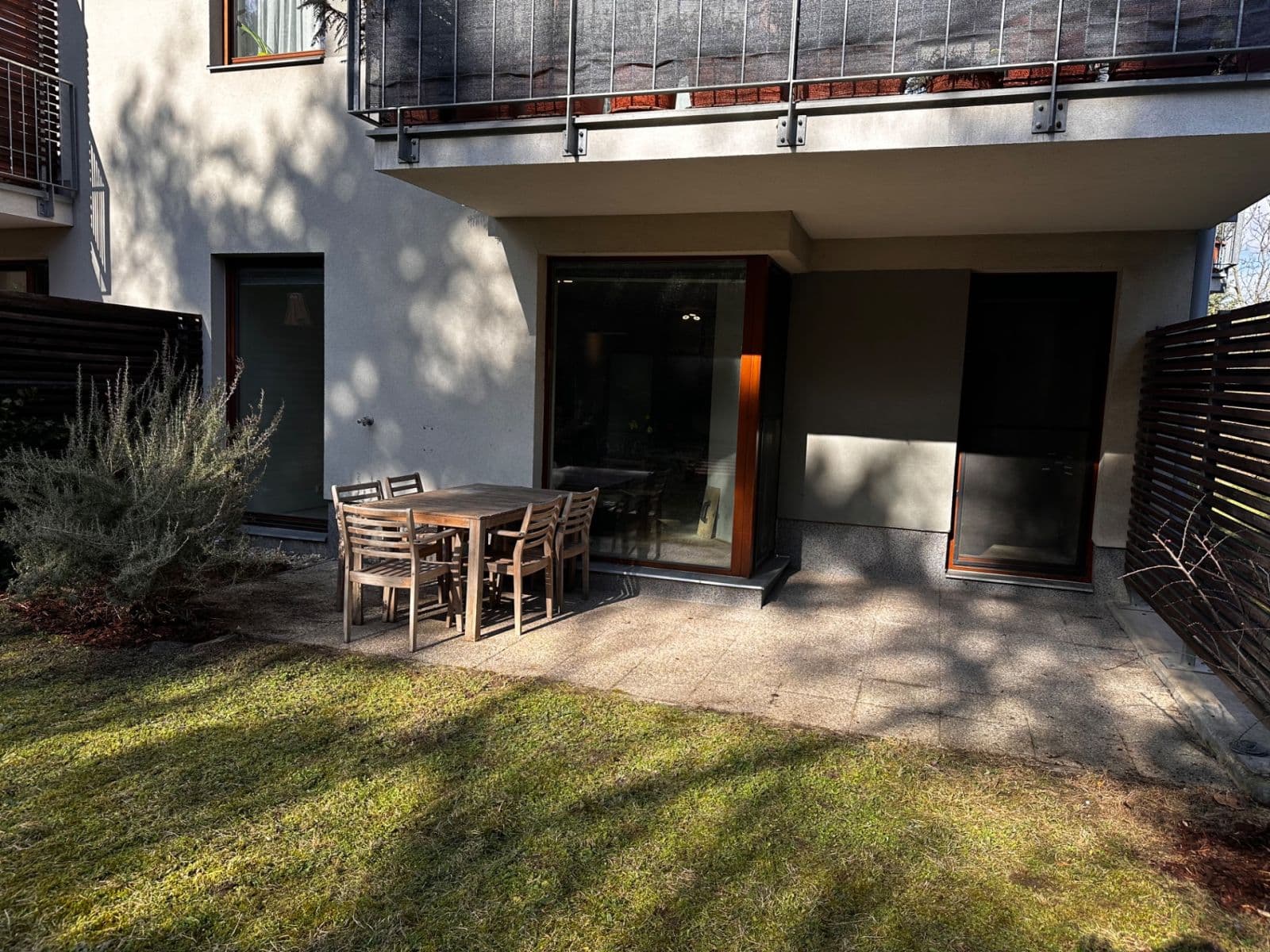 Prenájom bytu 2-izbový 68 m², Na Srážku, Praha, Praha Prenájom bytu 2-izbový 68 m², Na Srážku, Praha, Praha